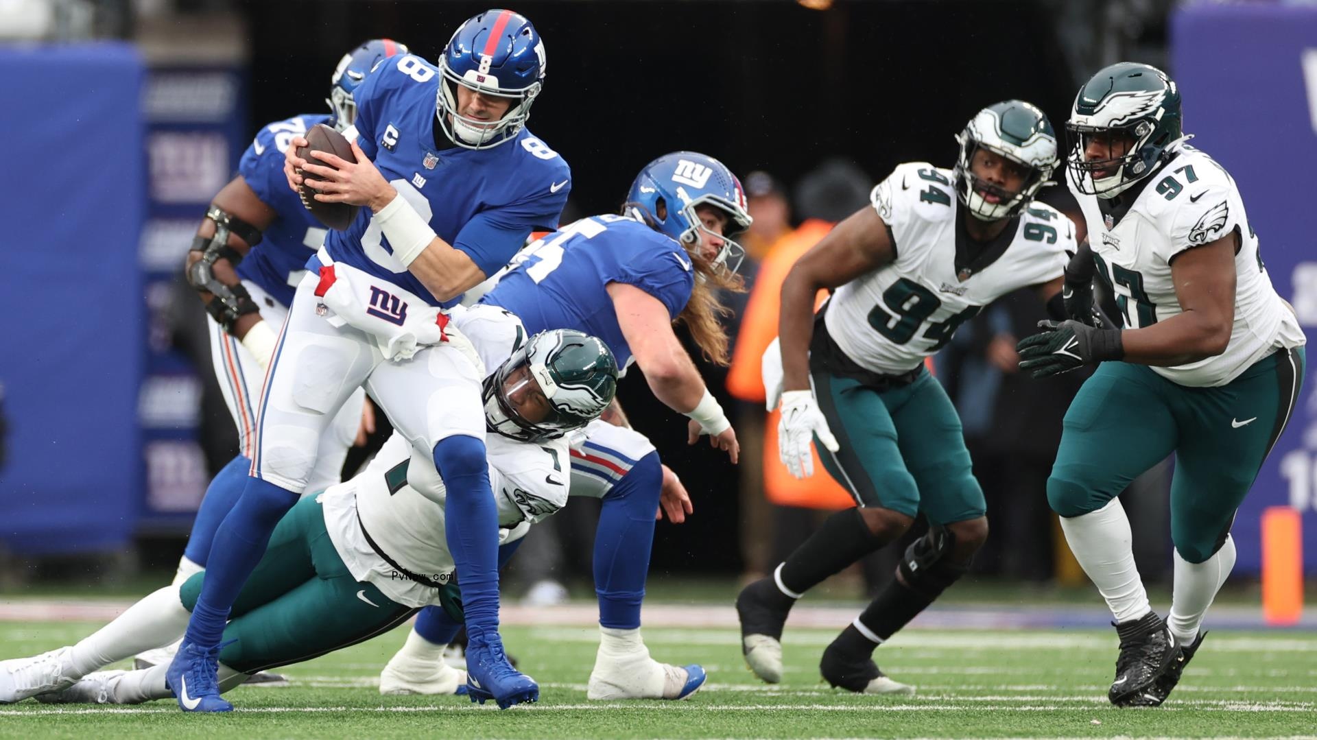 YouTube TV Nearing NFL Sunday Ticket Deal for $2.5 Billion per Year: Reports