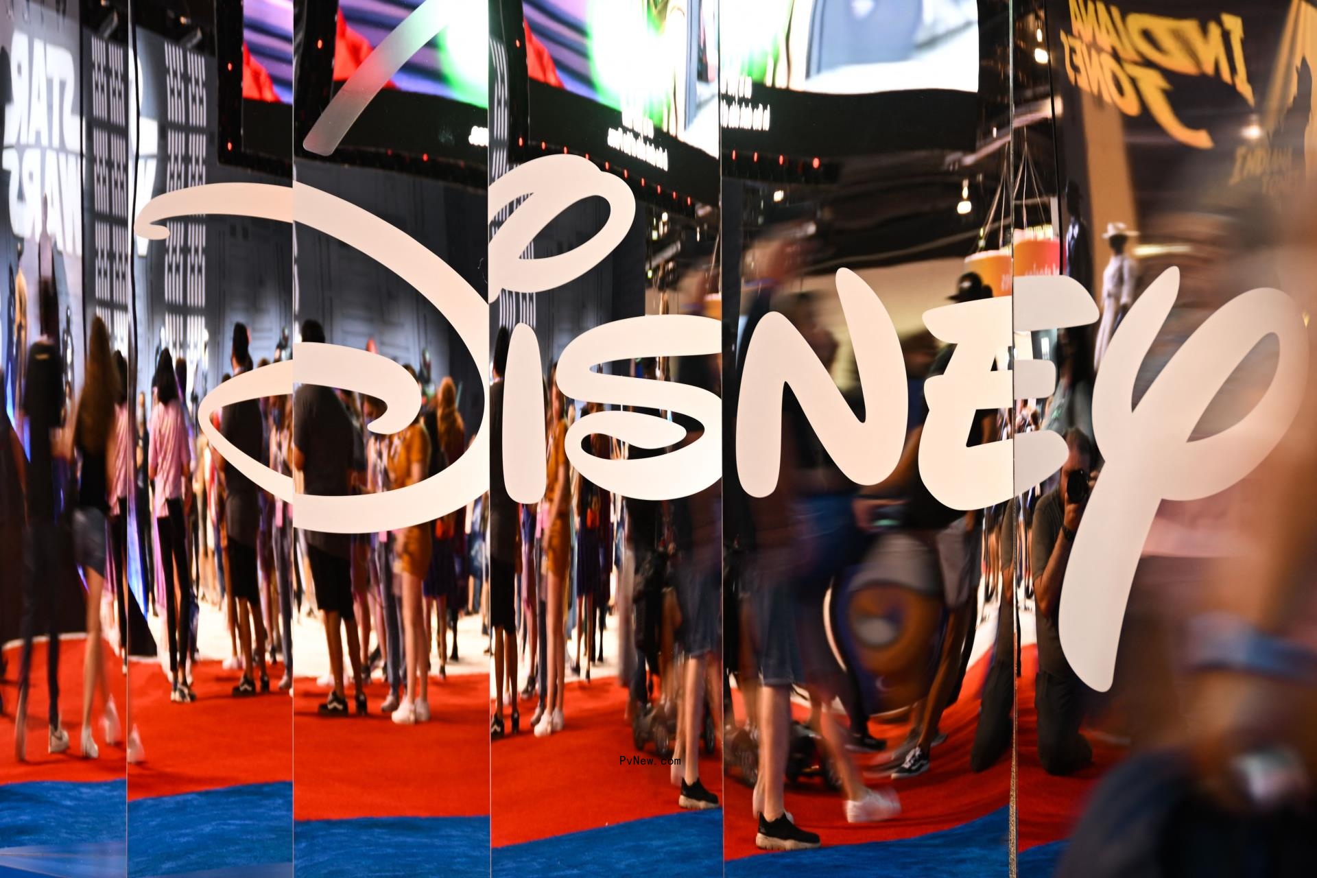 Disney Shuts Down me<i></i>taverse Unit as Part of First Wave of Layoffs