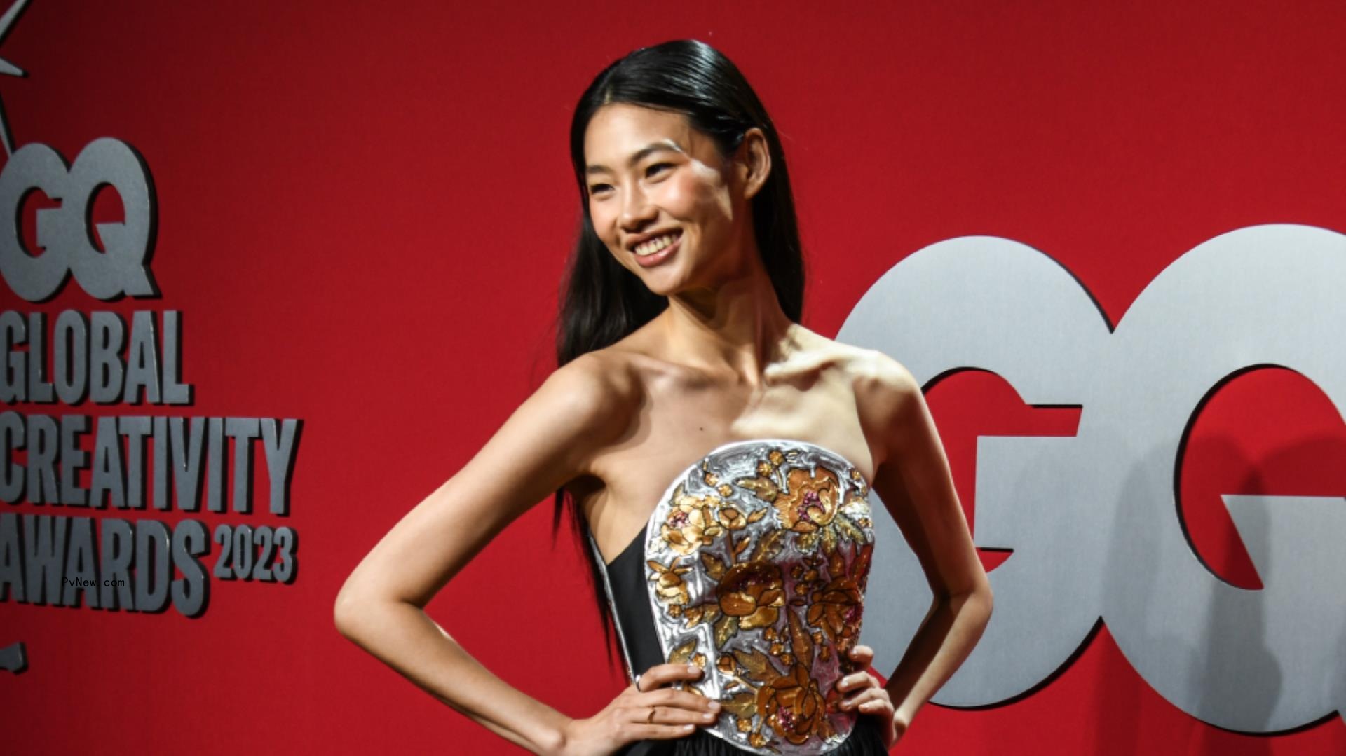 ‘Squid Game’ Star Hoyeon Says Fame Includes ‘Many Unbelievable Experiences,’ but Also ‘Moments of Self-Doubt’