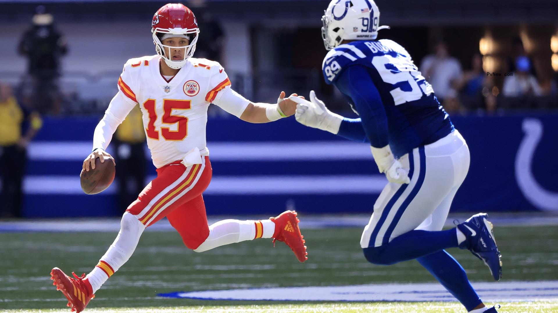 Verizon Is Giving NFL Sunday Ticket Free to Selec<i></i>t Customers in Promo Pact With YouTube
