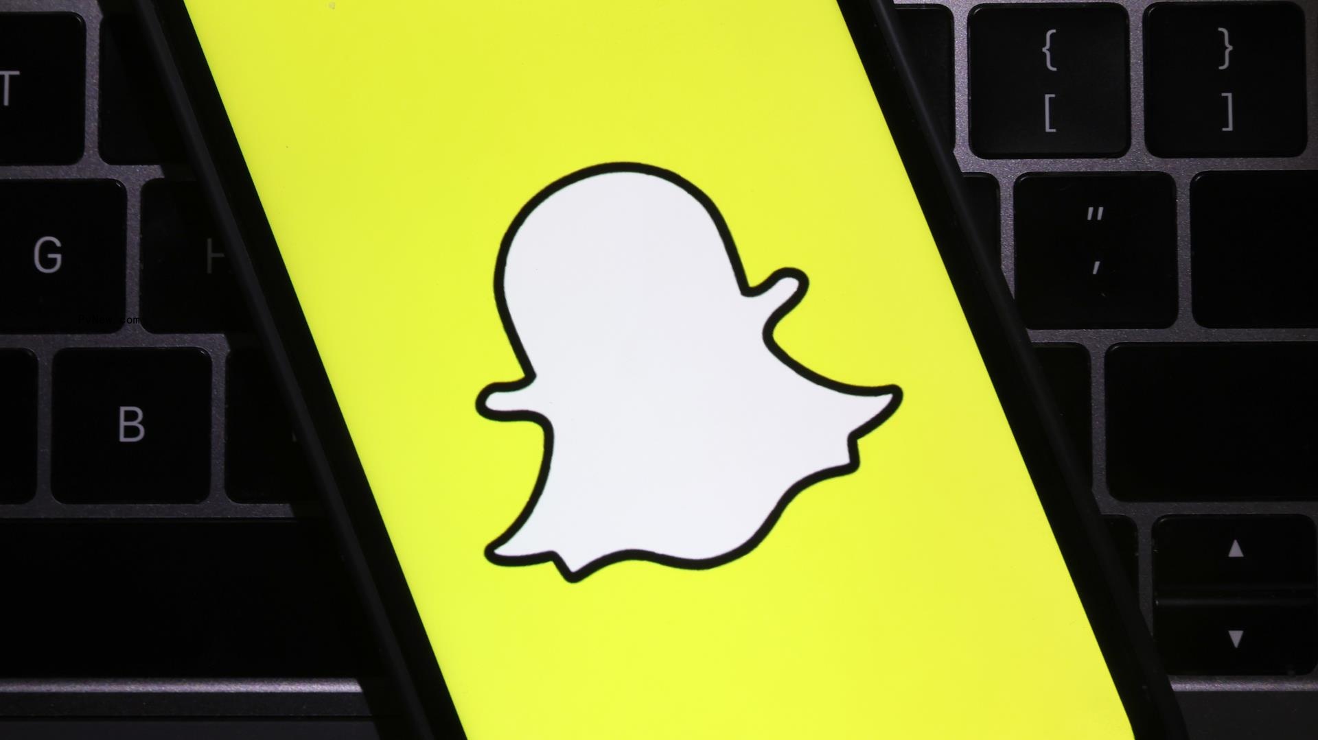Snap Q3 Revenue Rises 5%, Surprising Wall Street, as Snapchat Daily Users Grow to 406 Million
