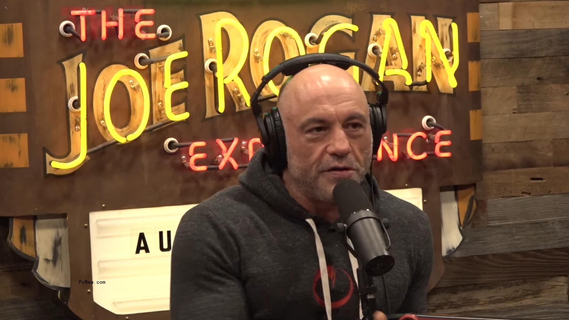 Joe Rogan Mistakenly Blasts Biden’s Mental Fitness Over Something Trump Actually Said