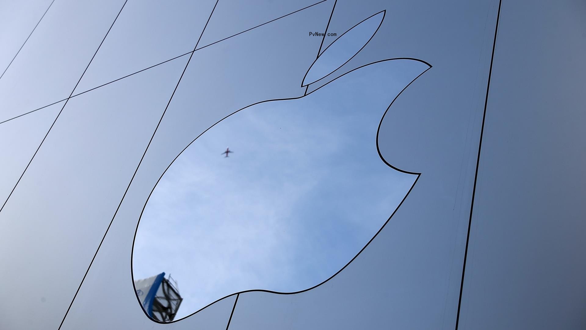 Apple Kills Electric Car Project, Will Shift Many Staffers to Generative AI: Report