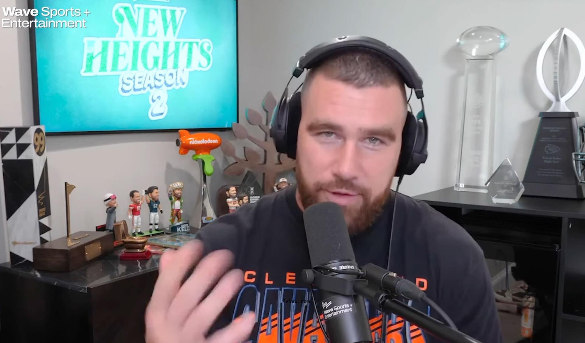 Travis Kelce on his podcast