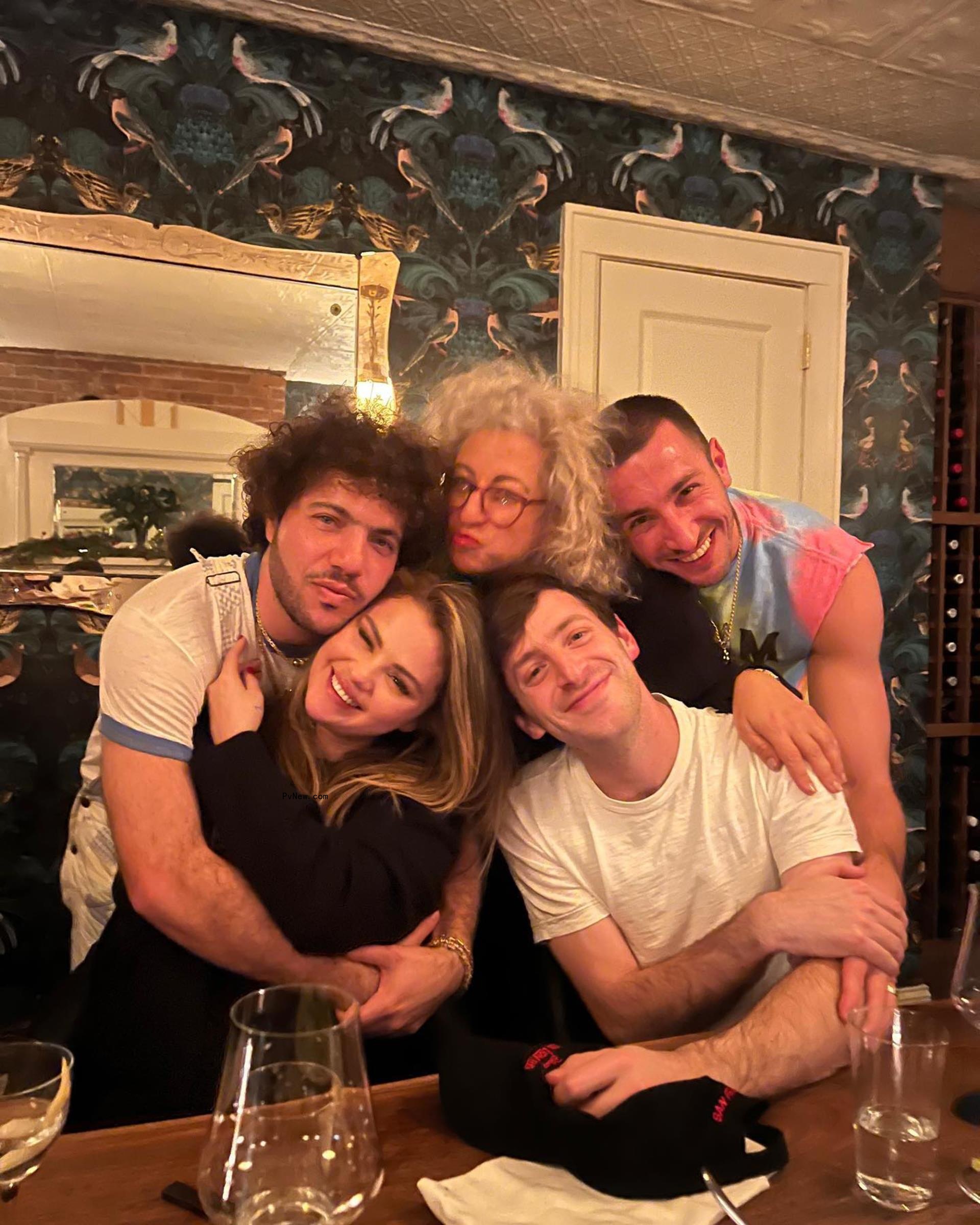 Selena Gomez, Benny Blanco and friends