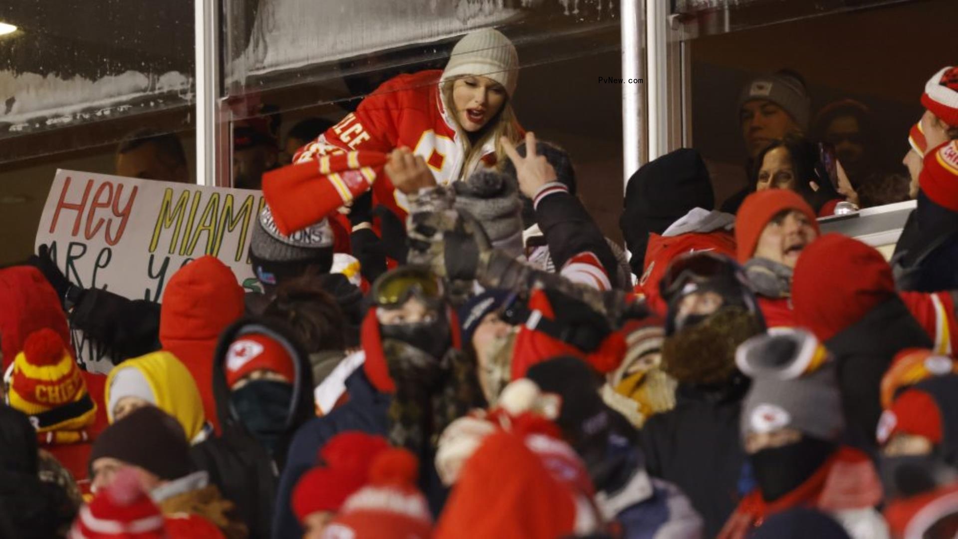 Dolphins-Chiefs NFL Wild Card Game Delivers Record Audience for Peacock