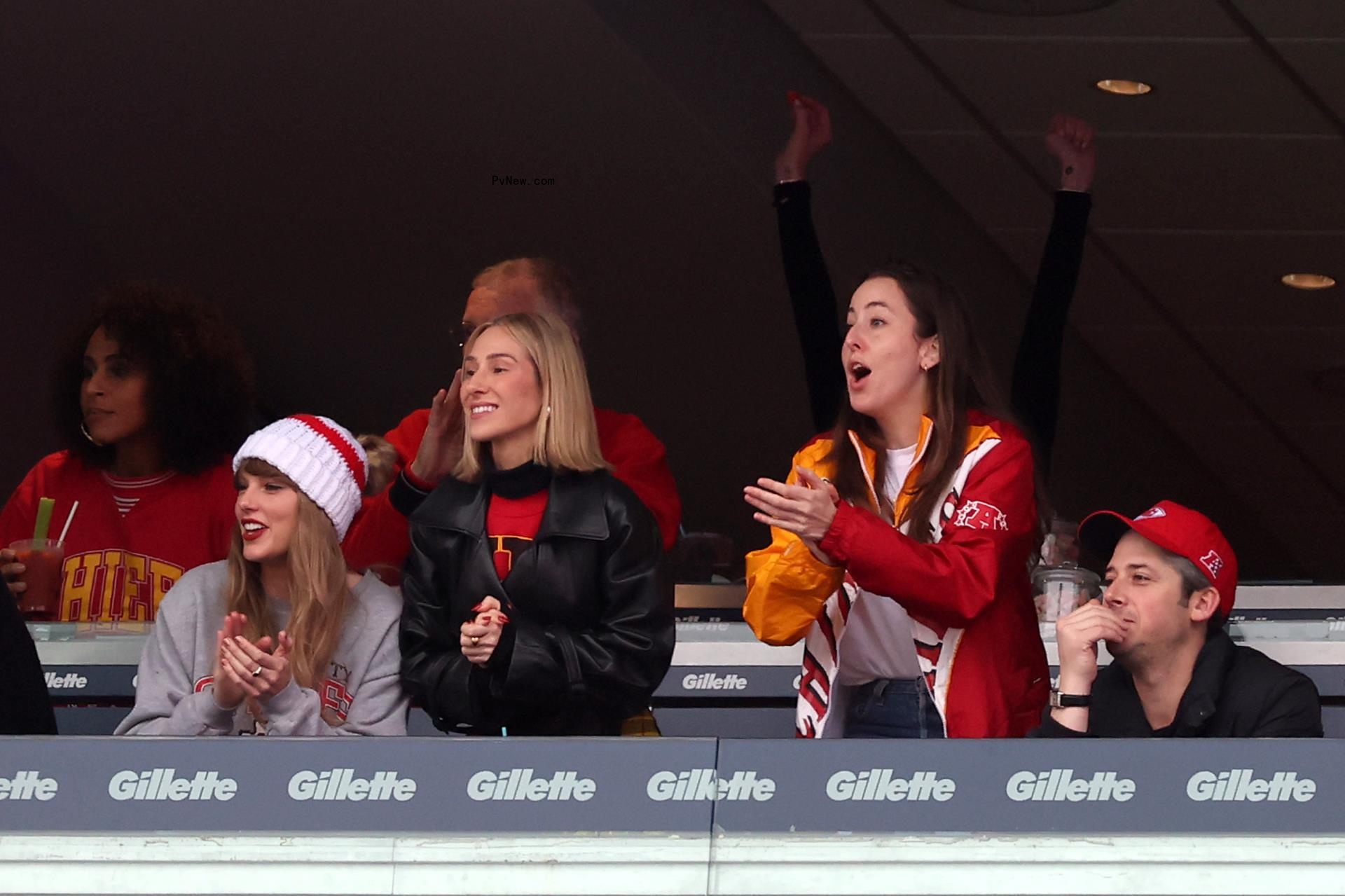 Taylor Swift in stands