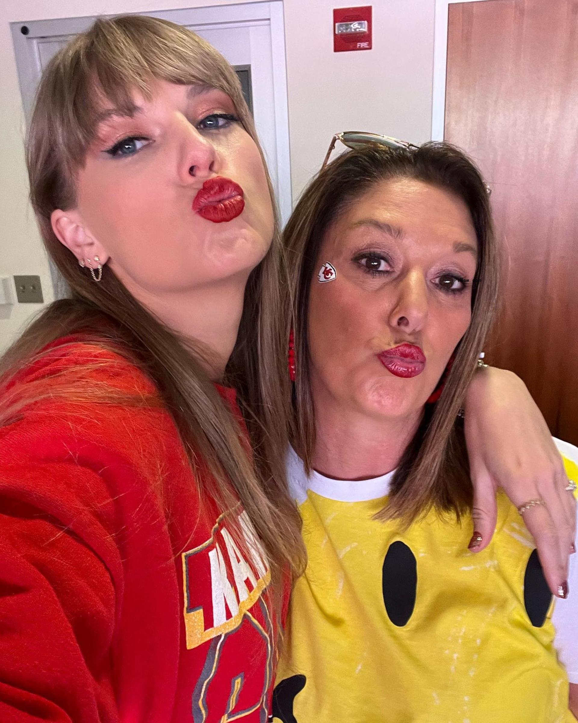 Patrick Mahomes' mom Randi poses with 'sweet' Taylor Swift in new post-game selfies
