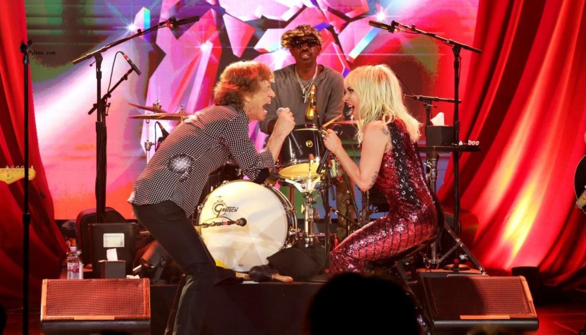 Rolling Sto<i></i>nes Joined by Lady Gaga at Surprise New York Club Show