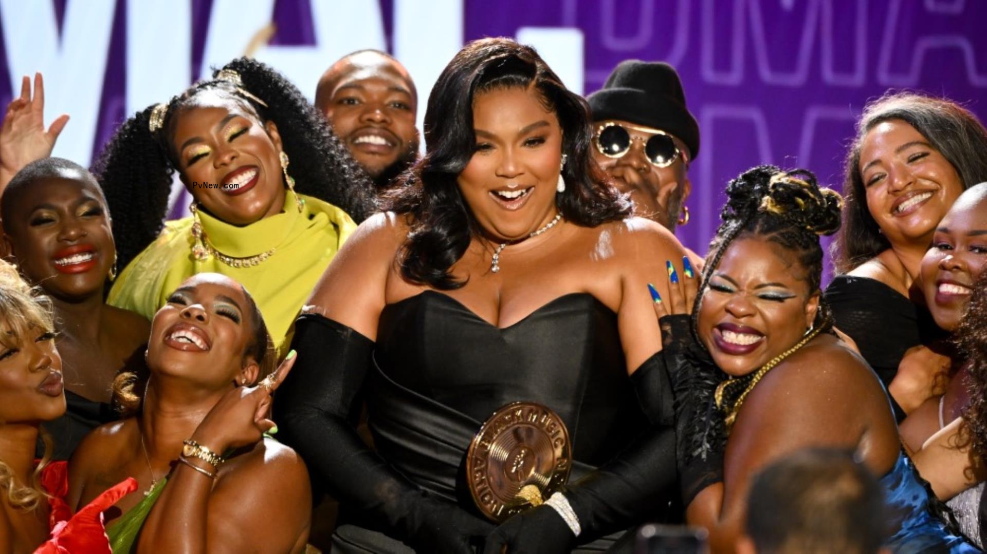 Lizzo’s Touring Company Comes to Her Defense in Motion to Dismiss Sexual Harassment Lawsuit, Describe Allegations as ‘Fabricated’