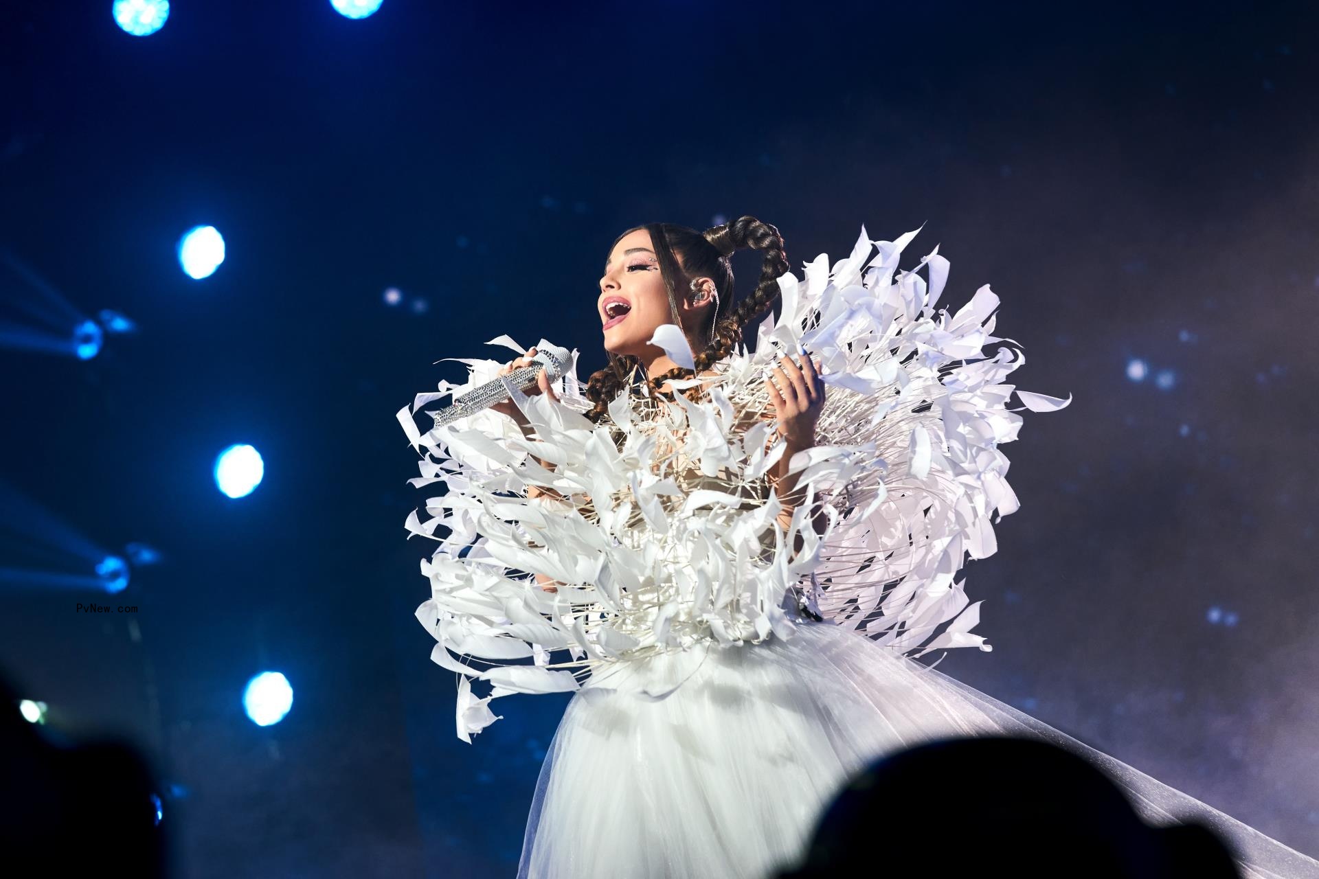 Ariana Grande and Kid Cudi Release ‘Just Look Up,’ Best Original Song Co<i></i>ntender From ‘Don’t Look Up’