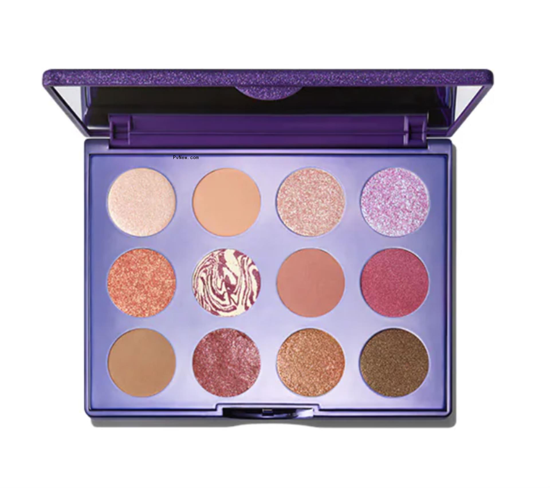 Blackpink’s Lisa Drops First Makeup Collection With Mac