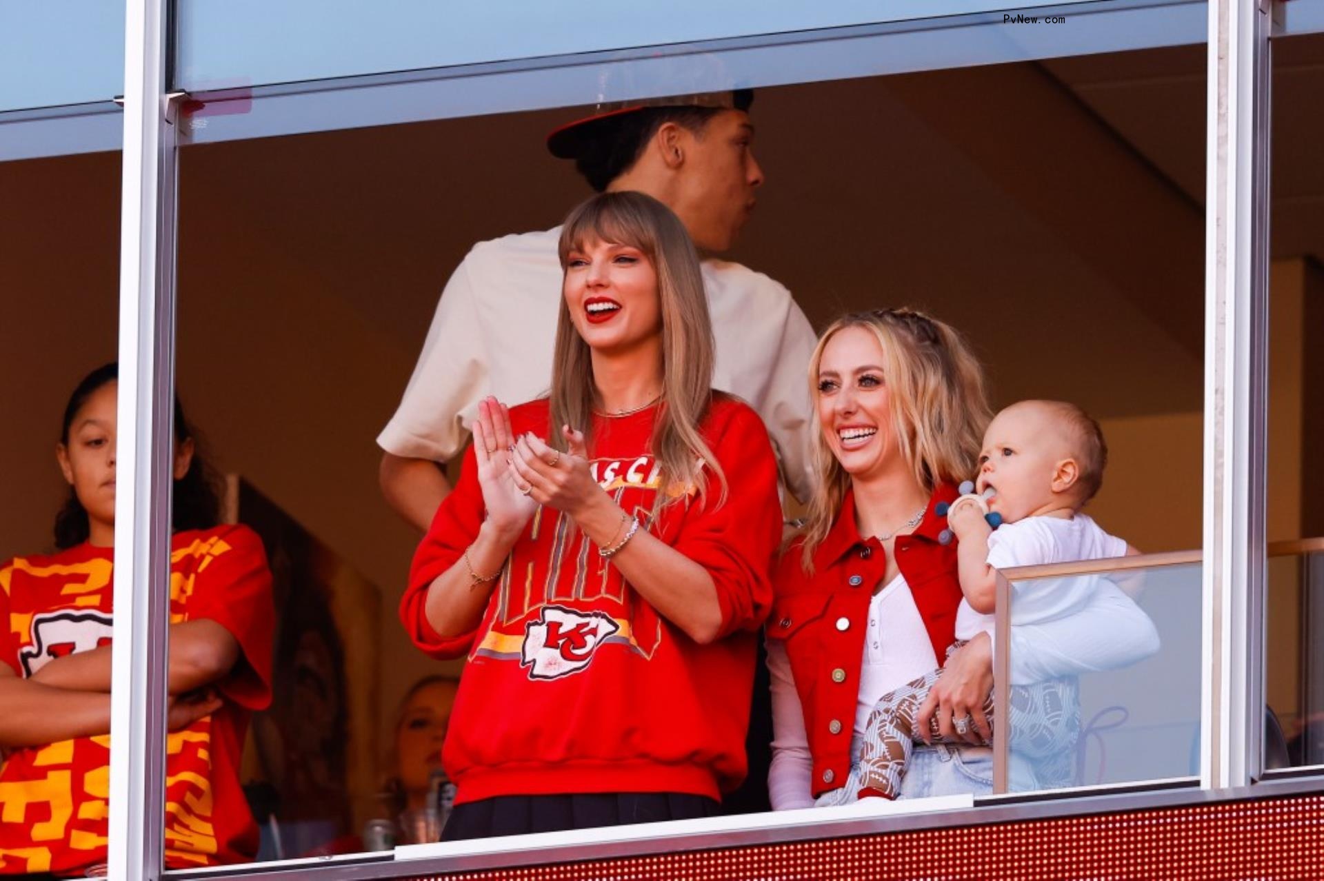 Taylor Swift and Brittany Mahomes.