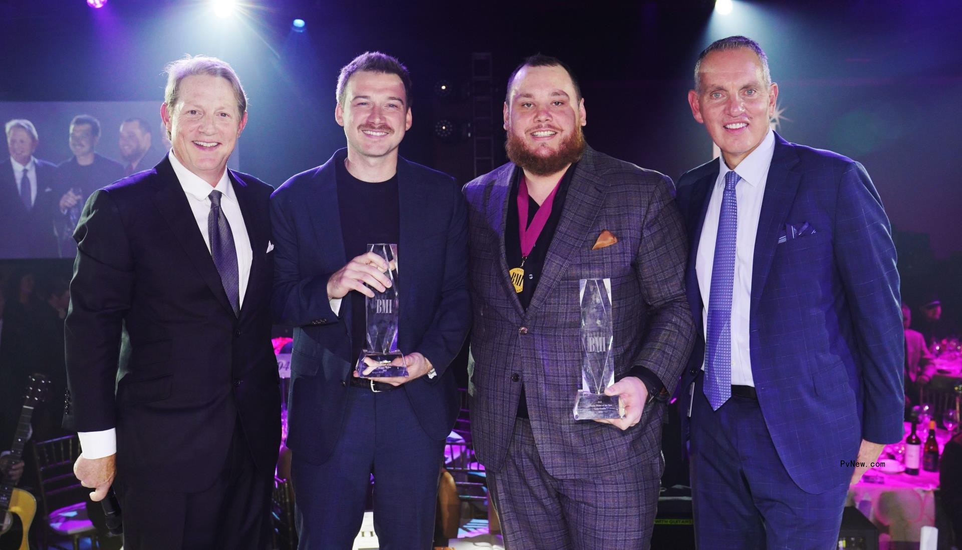 Morgan Wallen and Luke Combs Tie as BMI’s So<i></i>ngwriters of the Year, Sing Each Other’s So<i></i>ngs at Ceremony; Matraca Berg Lands Icon Honor
