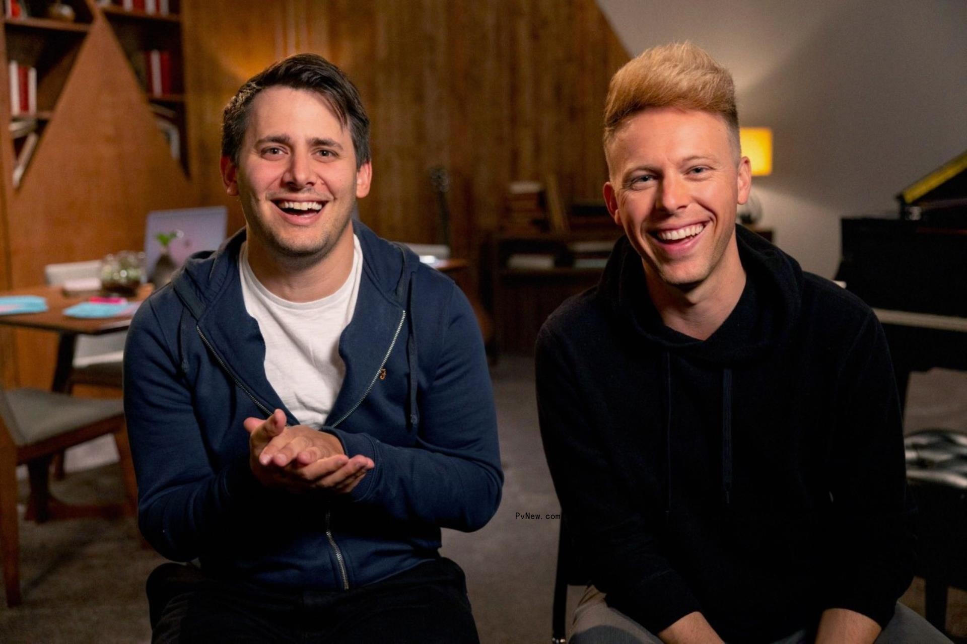 ‘Dear Evan Hansen,’ ‘La La Land’ So<i></i>ngwriters Benj Pasek and Justin Paul Launch Theater Music Class With Monthly