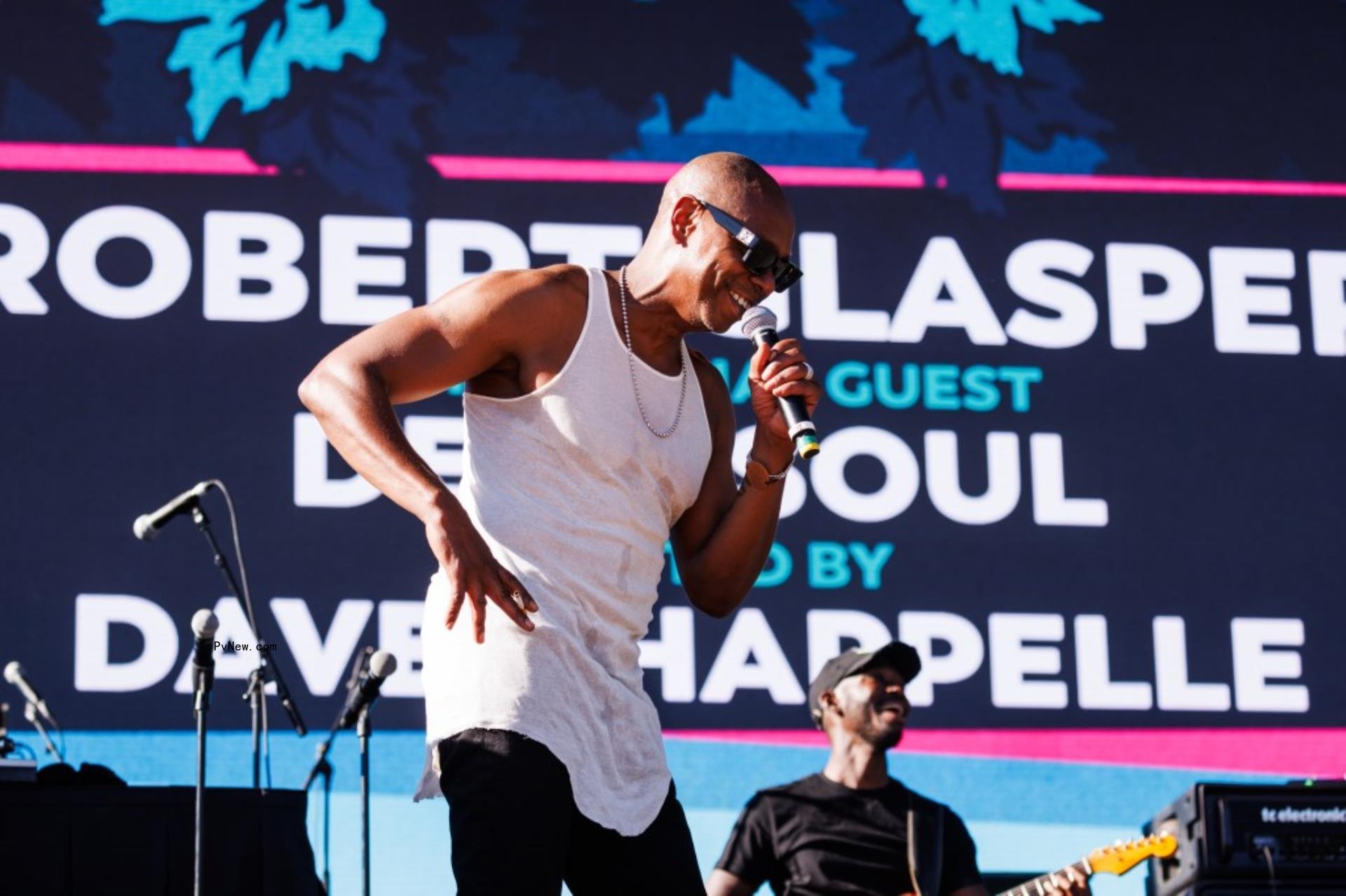 Dave Chappelle performing