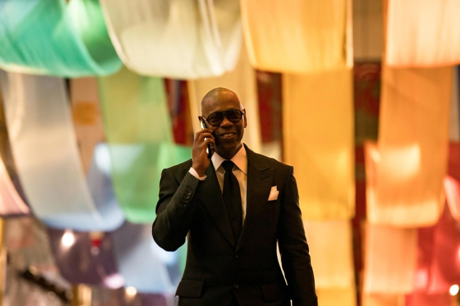 Dave Chappelle performing