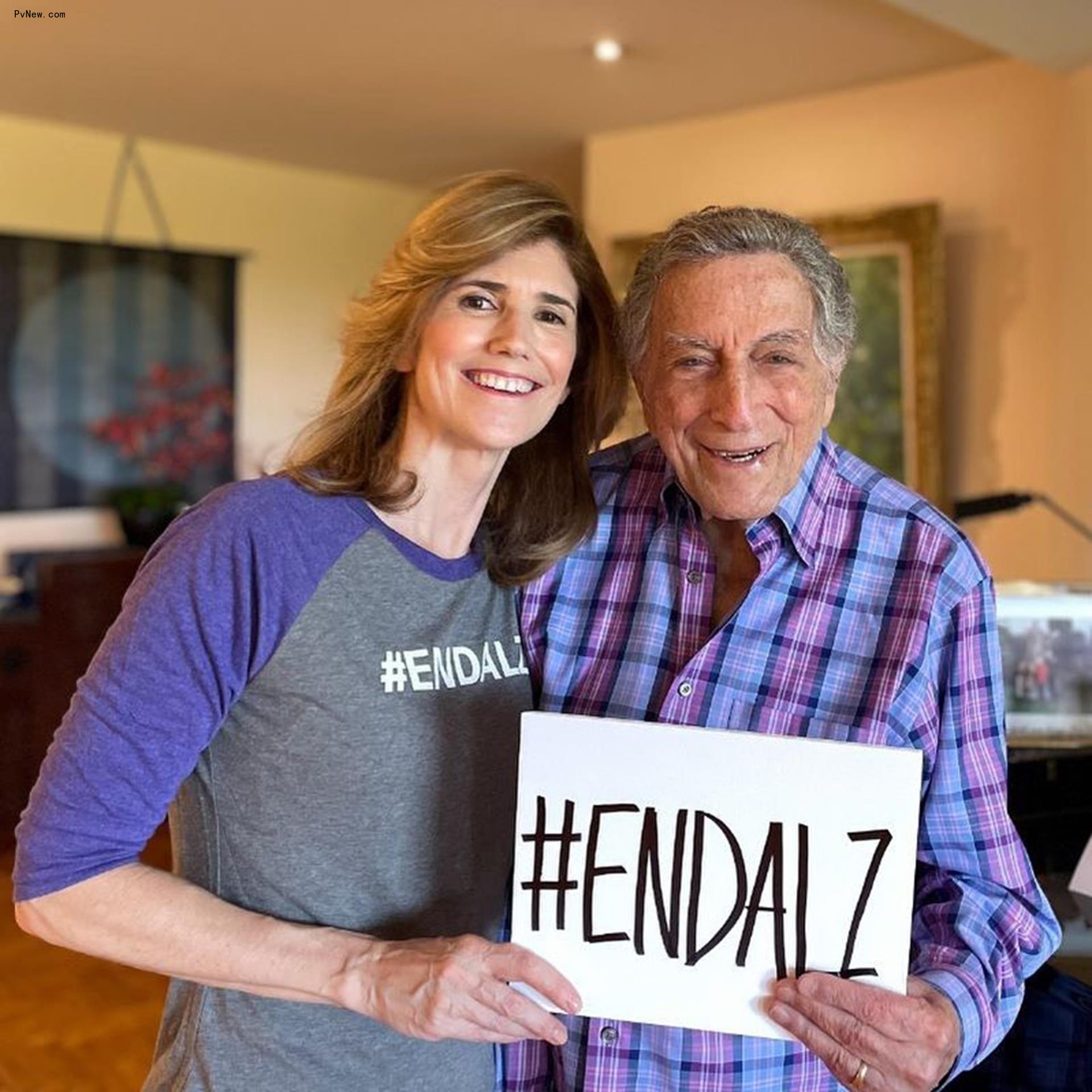 Susan and Tony Bennett posing for a photo together