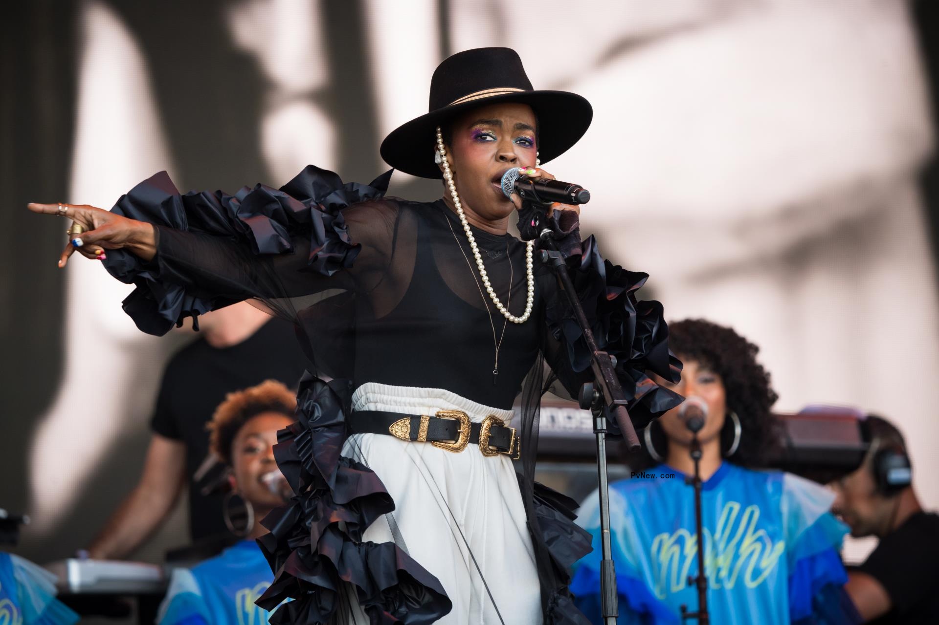 Lauryn Hill Postpo<i></i>nes Remaining Tour Dates Due to Vocal Strain and Prescribed Steroids