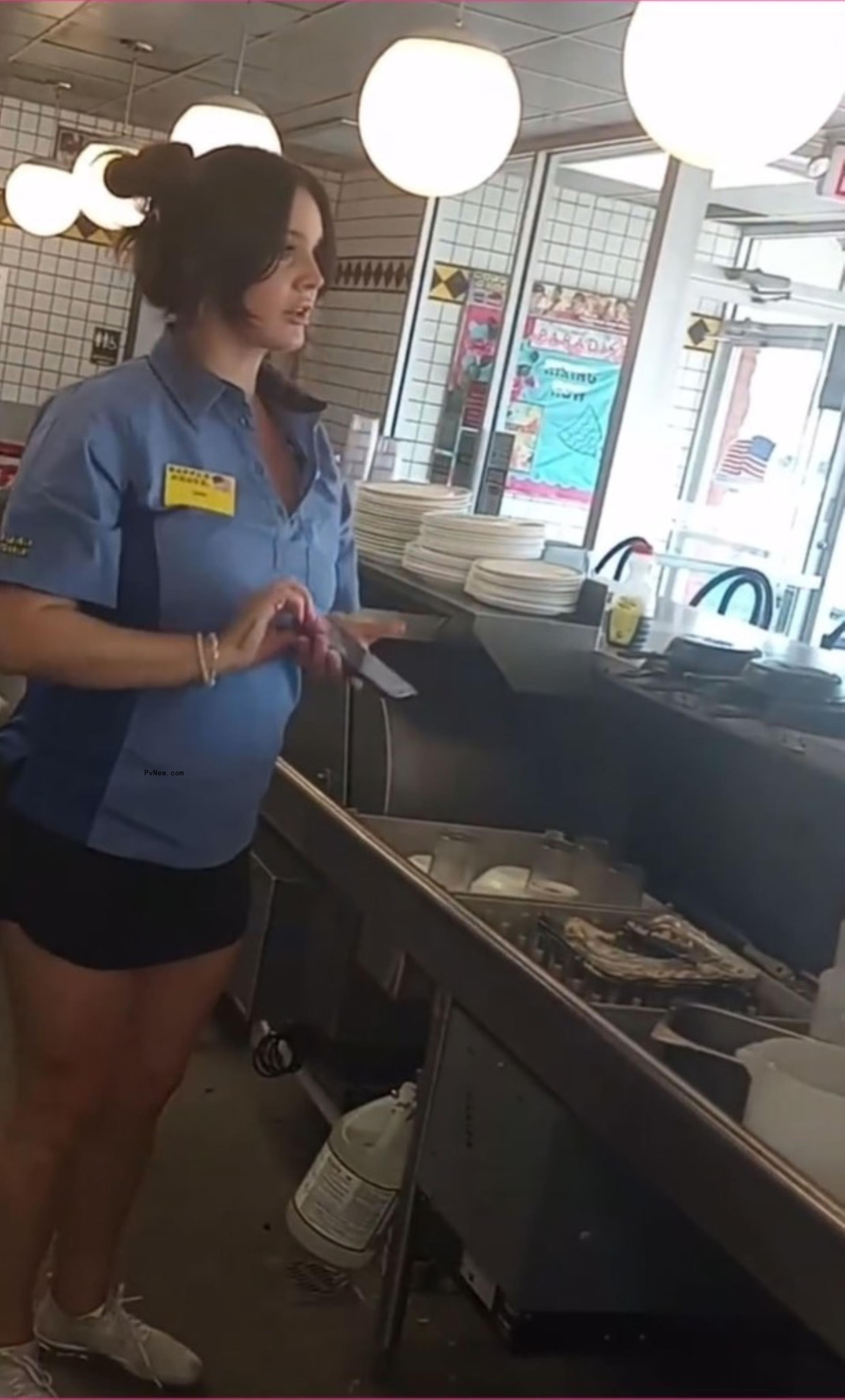 Lana Del Rey working at a Waffle House.