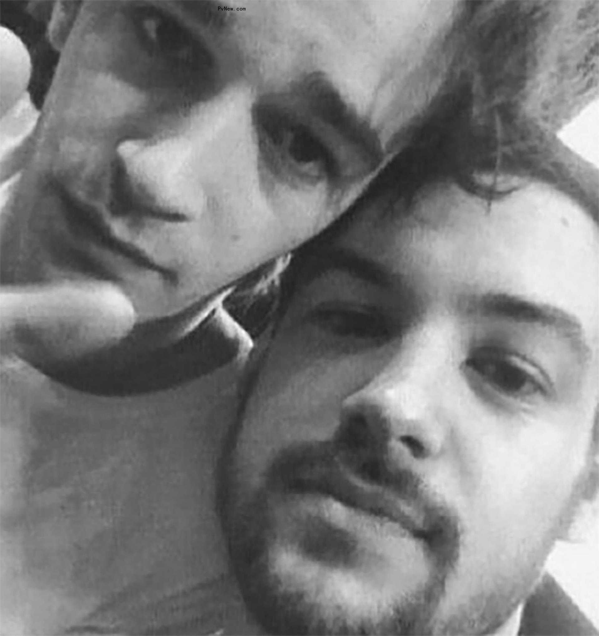 Matty Healy and 1975 bassist