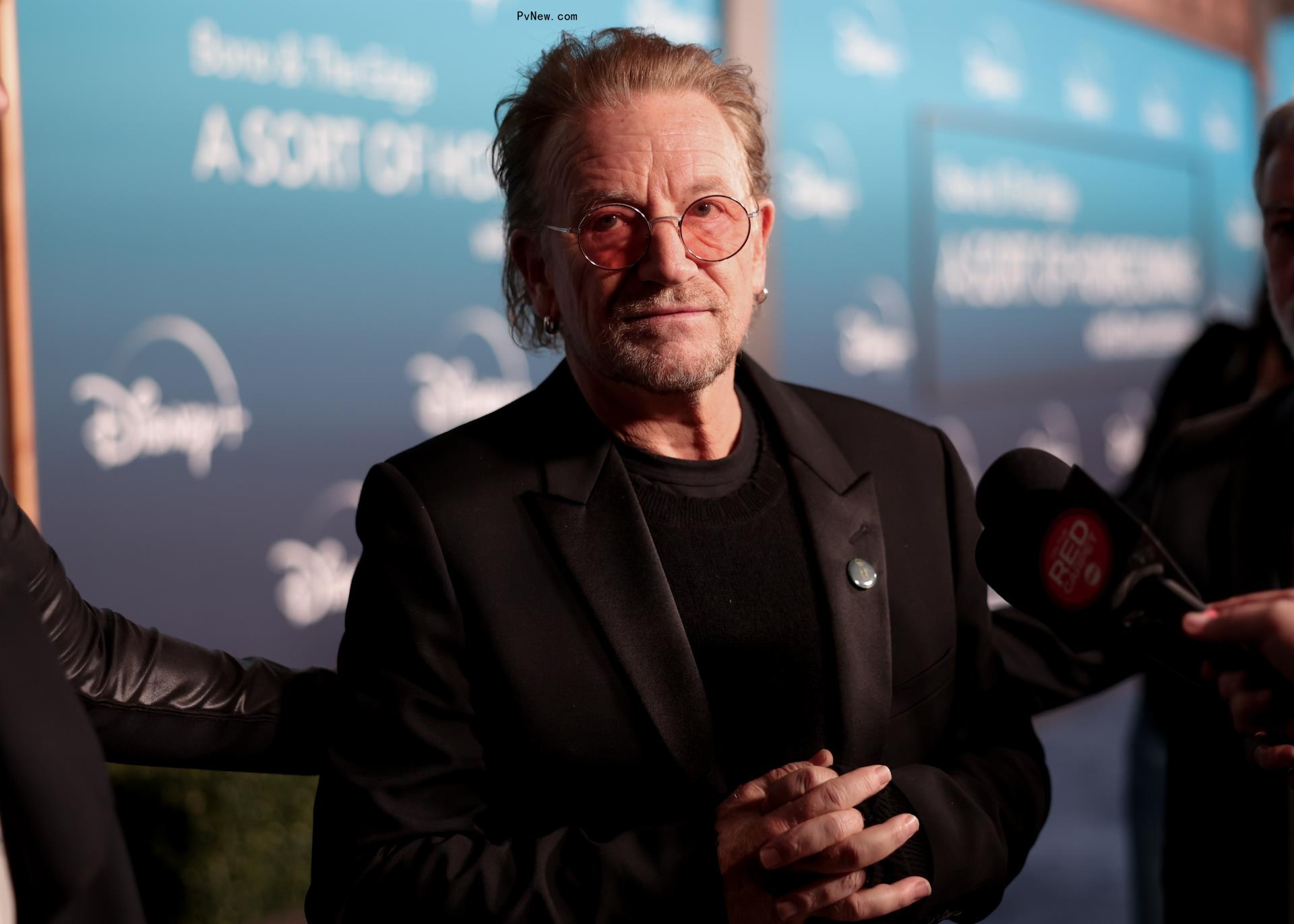 U2’s Bono and Edge, Joining David Letterman for docu<i></i>mentary Premiere, Say They Needed Him to ‘Take the Piss Out of Us’