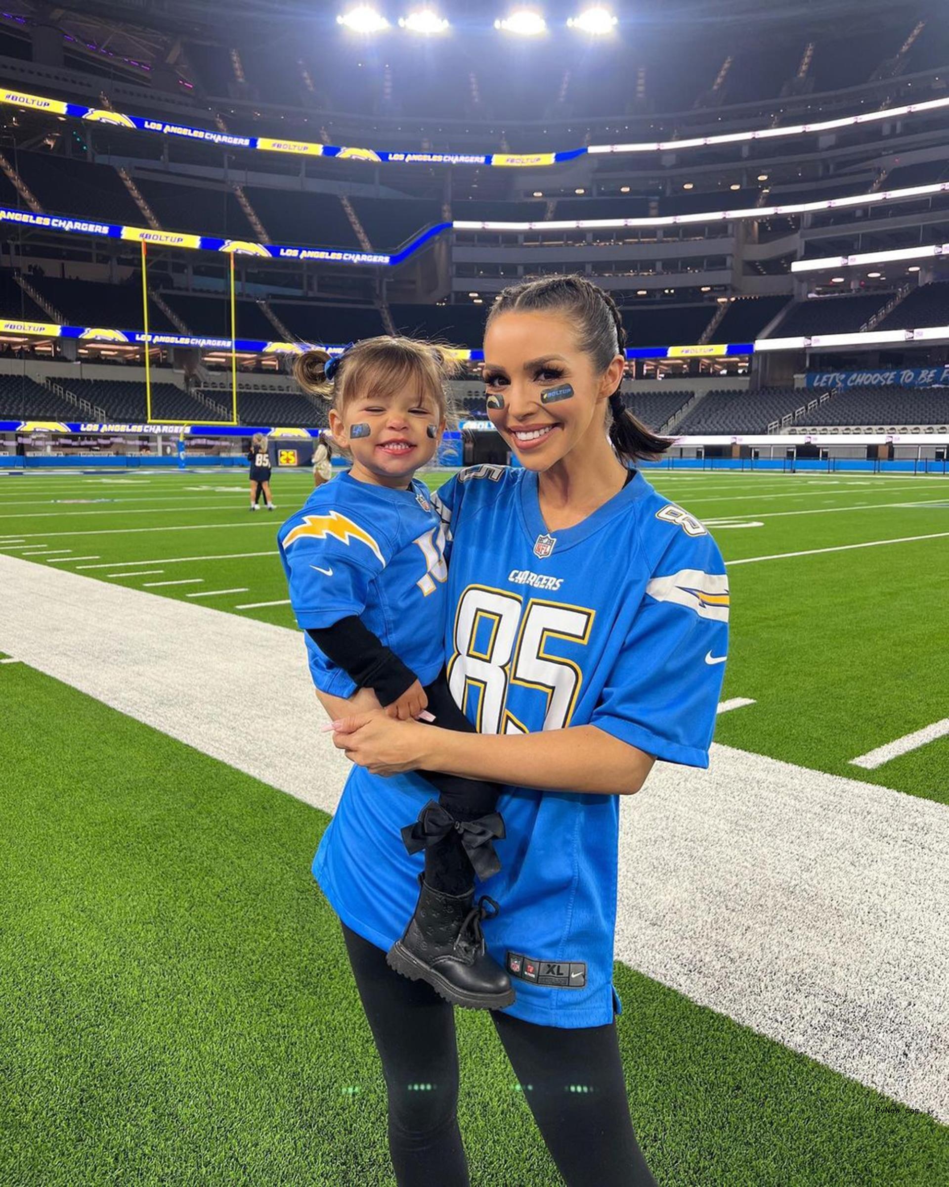 Sheana Shay and daughter Summer