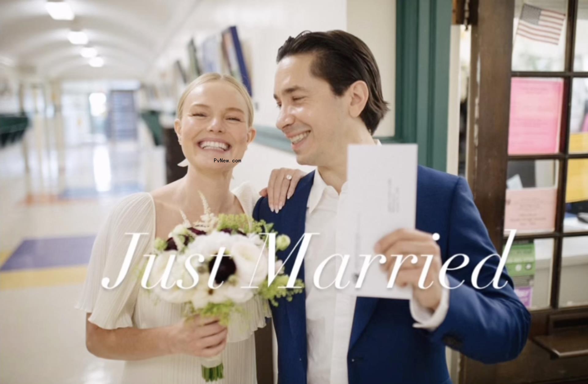 Justin Long and Kate Bosworth after wedding
