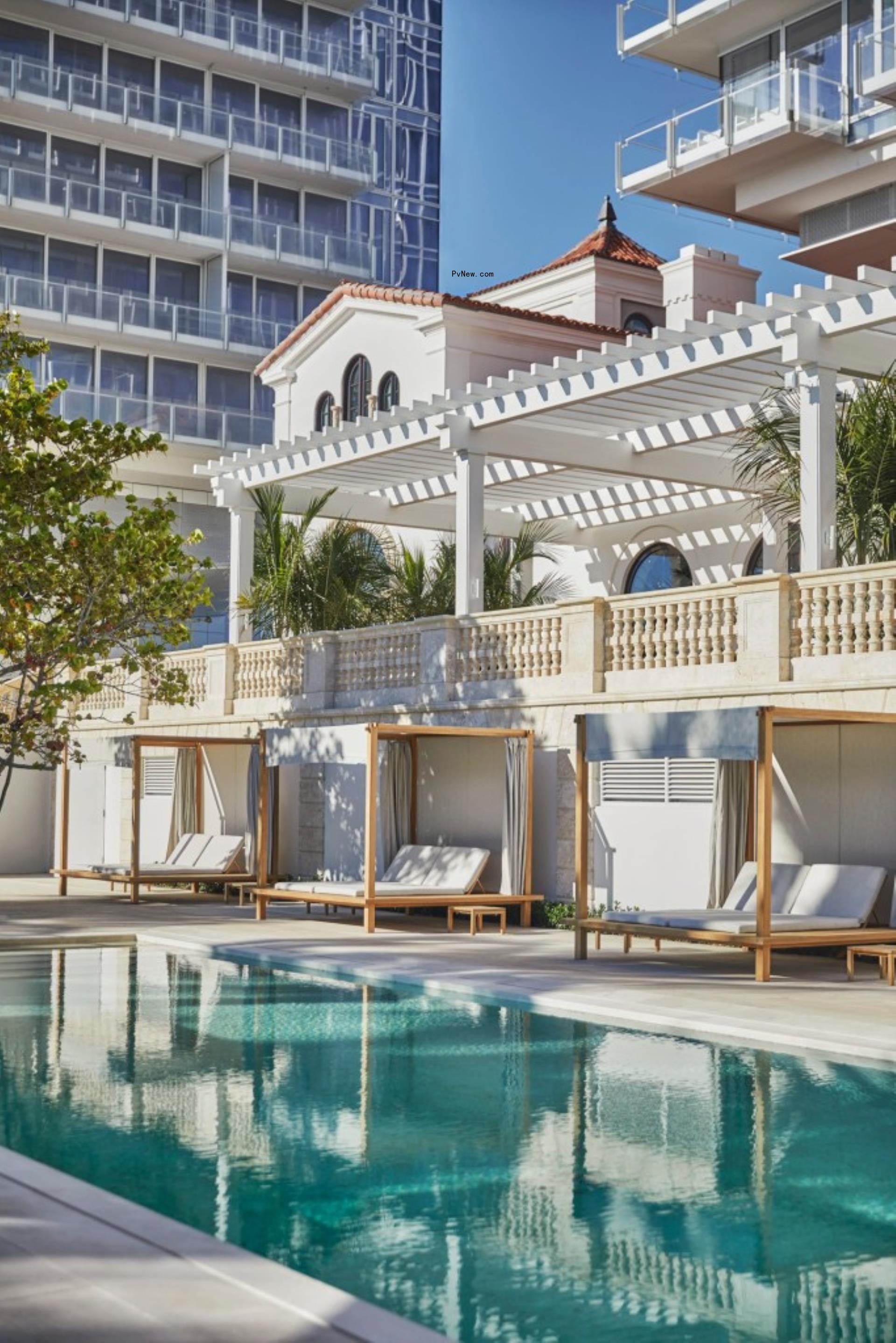 Four Seasons Hotel