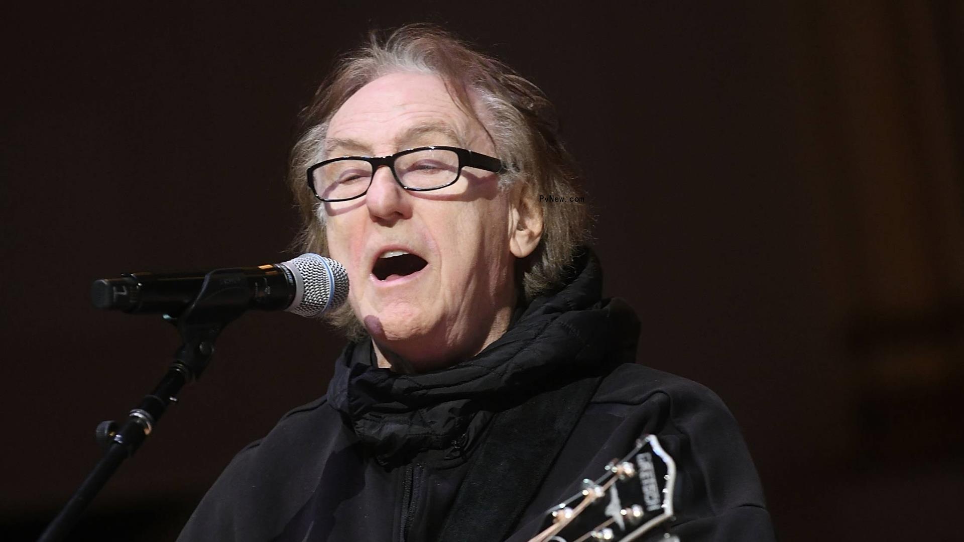 Denny Laine, Lo<i></i>ngtime Member of Paul McCartney’s Wings and Moody Blues Cofounder, Dies at 79