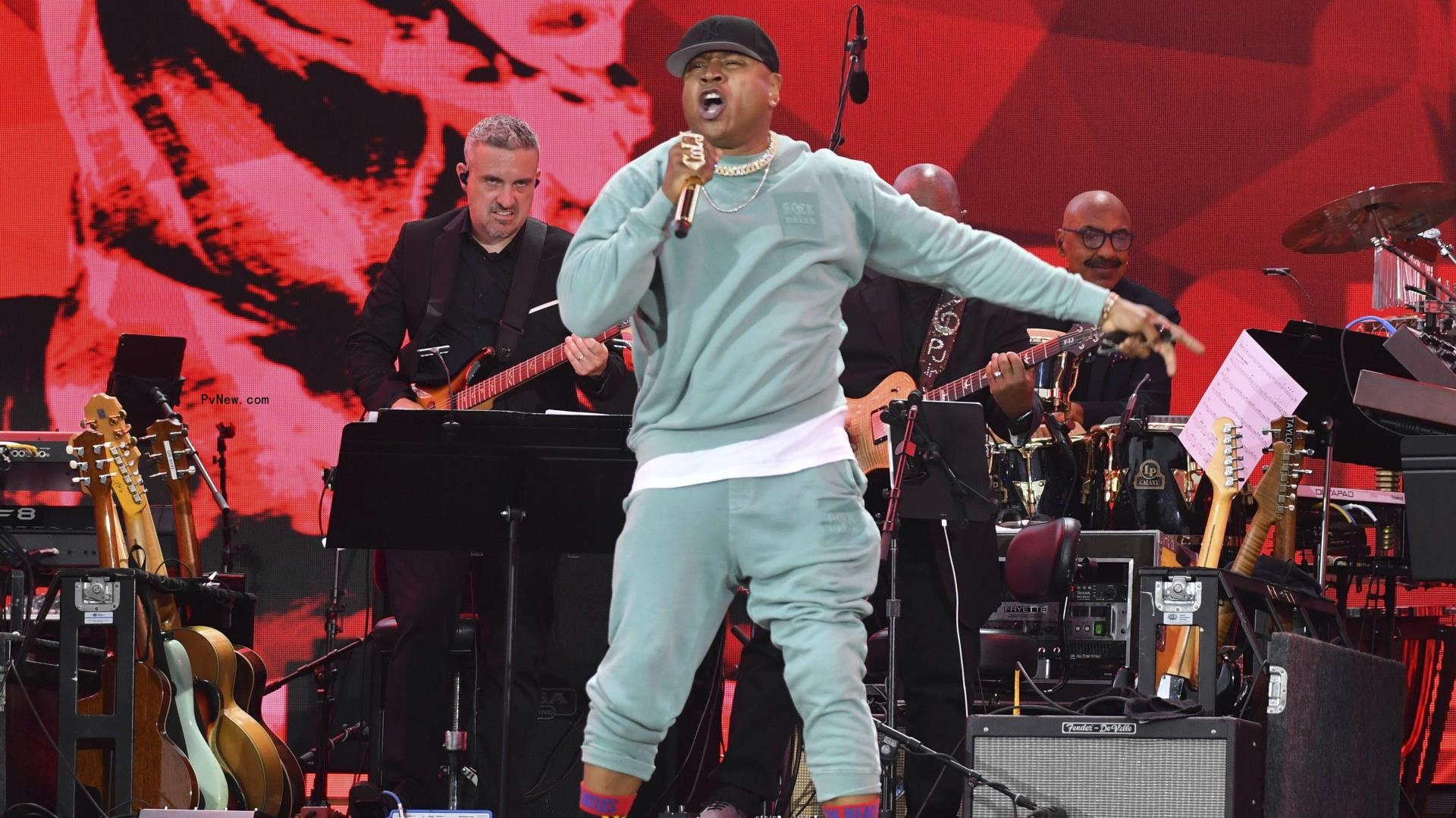 LL Cool J Cancels ‘New Year’s Rockin’ Eve’ Performance Due to Positive COVID Test