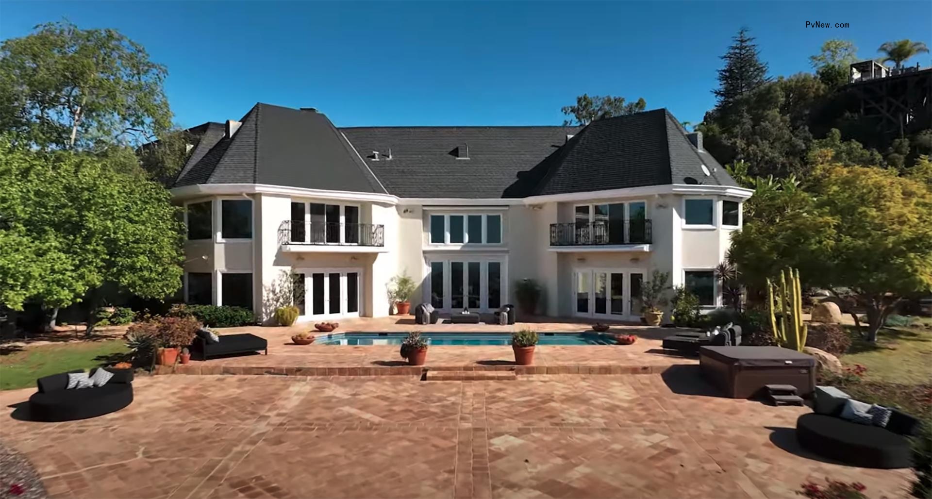 Heather, Terry Dubrow buy $16M ‘botched’ Beverly Hills estate they plan to spend 3 years renovating
