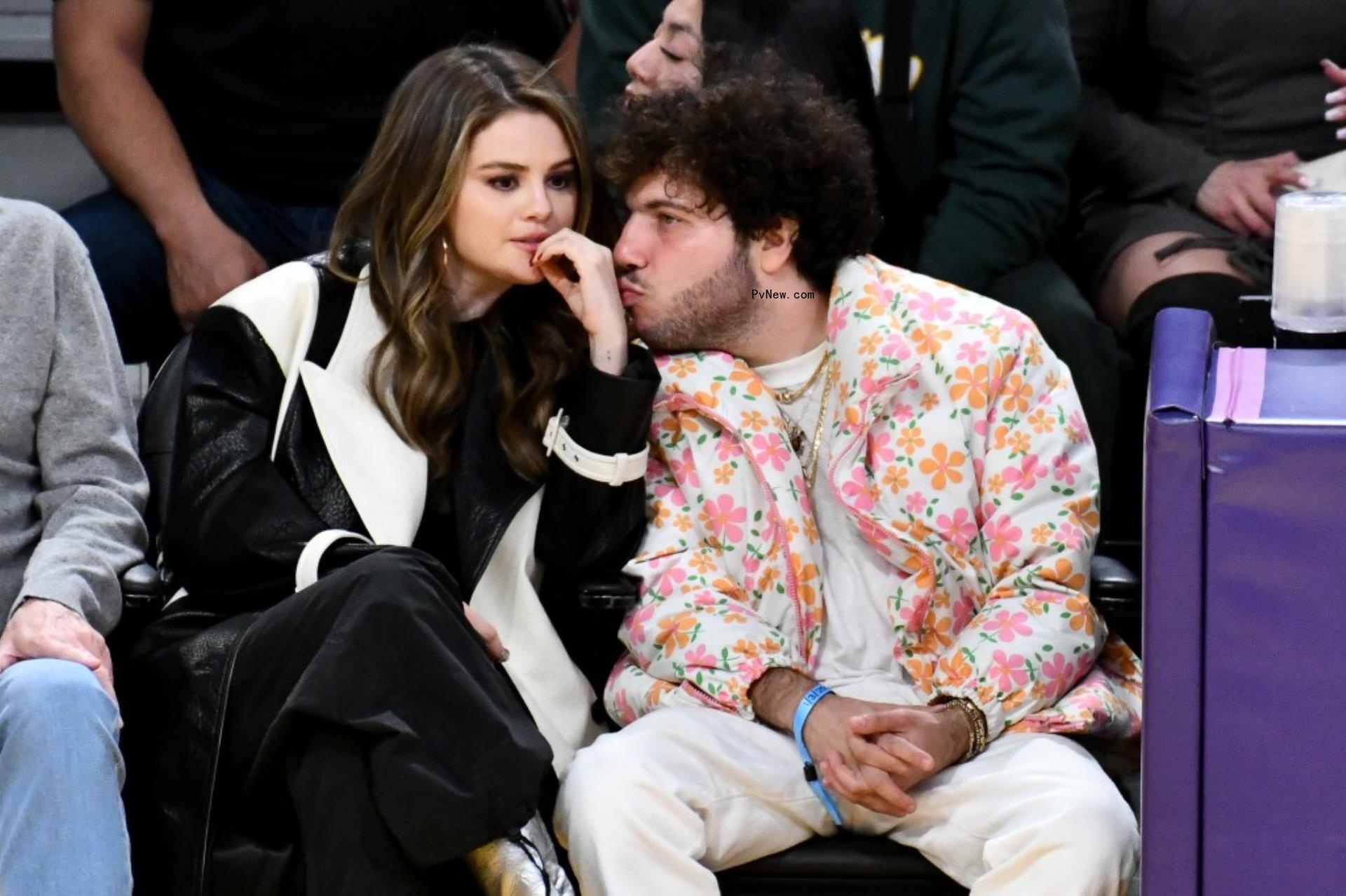 Benny Blanco and Selena Gomez at the Lakers Game.