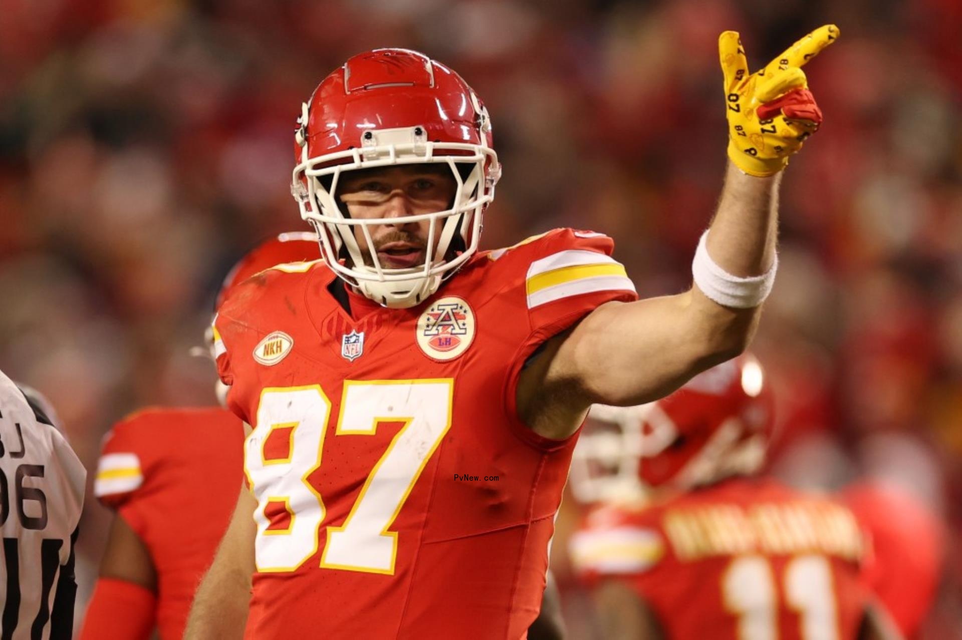Travis Kelce in Chiefs uniform
