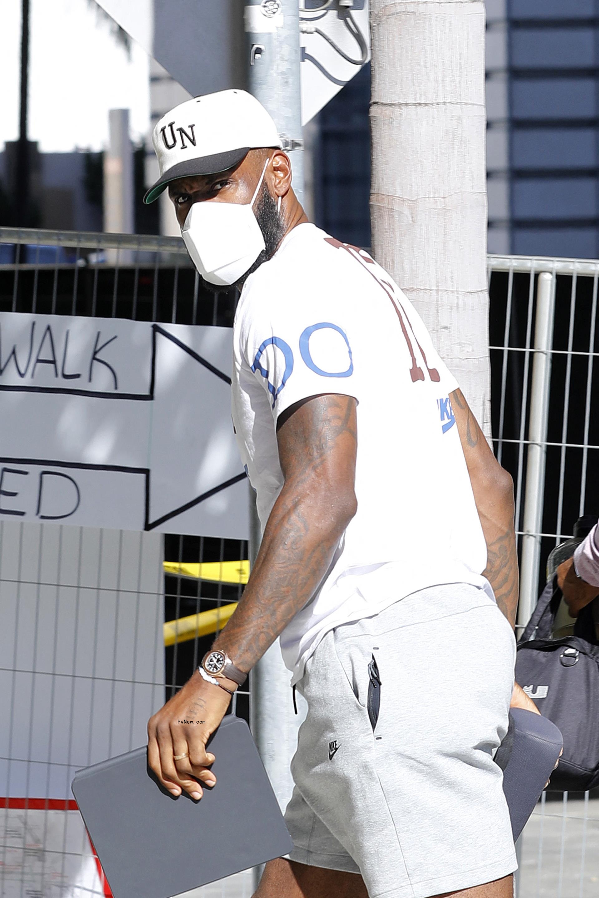 LeBron James walking into a hospital.