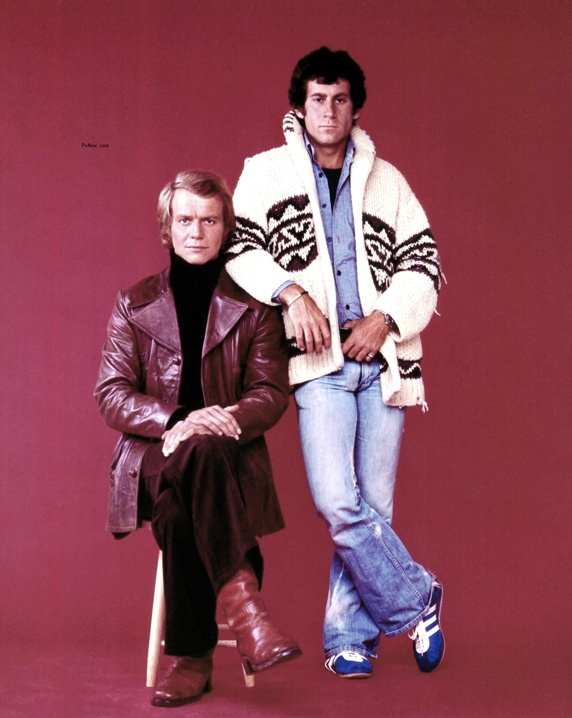 David Soul, Paul Michael Glaser posing in a