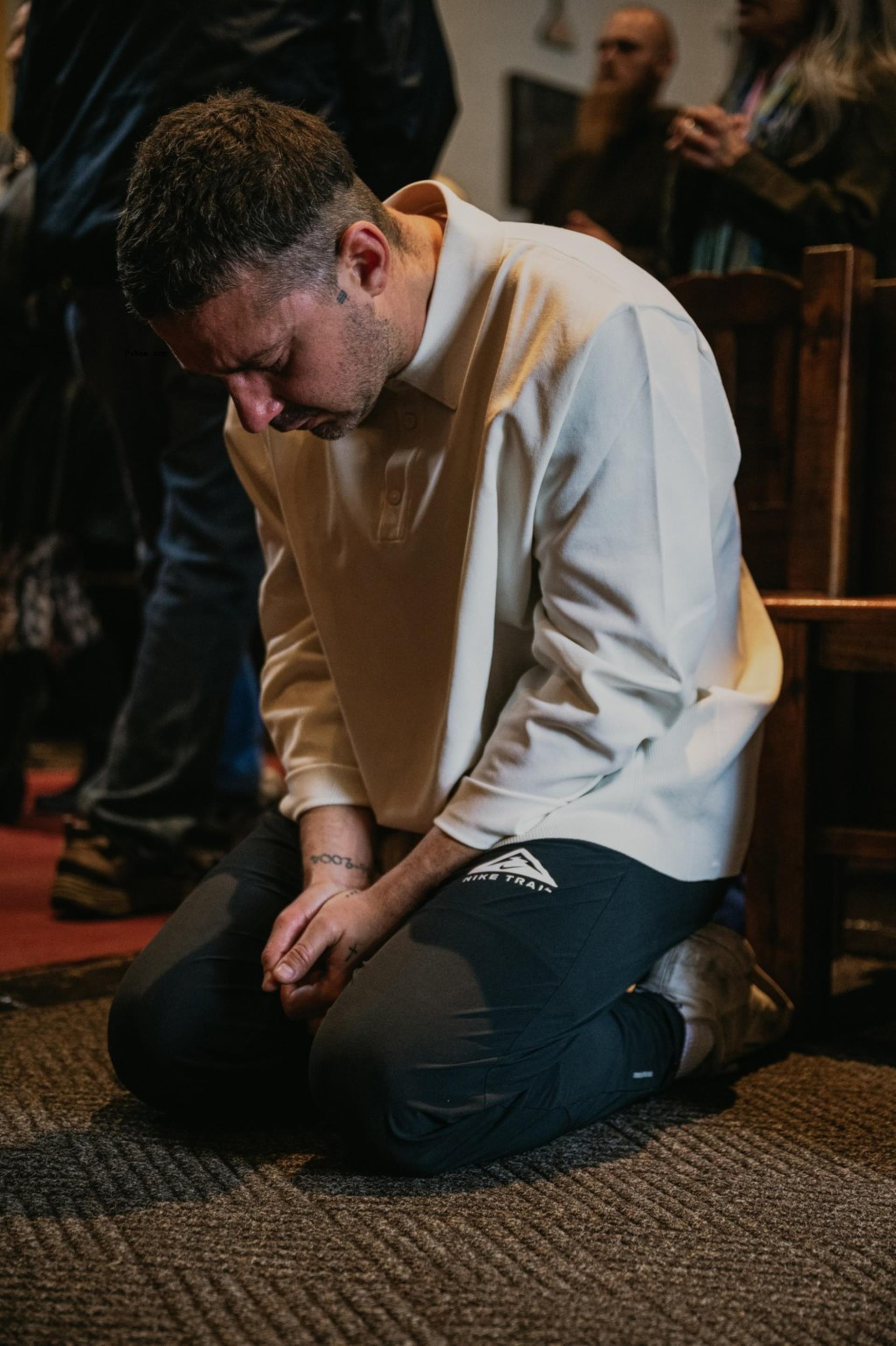 Shia LaBeouf being /con<i></i>firm/ied.