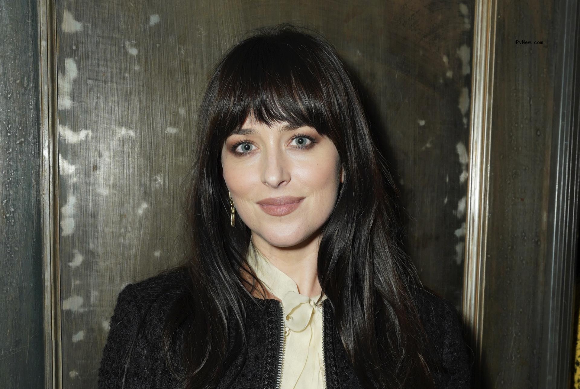 Dakota Johnson Playfully Calls ‘The Office’ Finale Guest Role the ‘Worst Time of My Life’: ‘I Was There for Two Weeks and I’m Barely in the F—ing Show’
