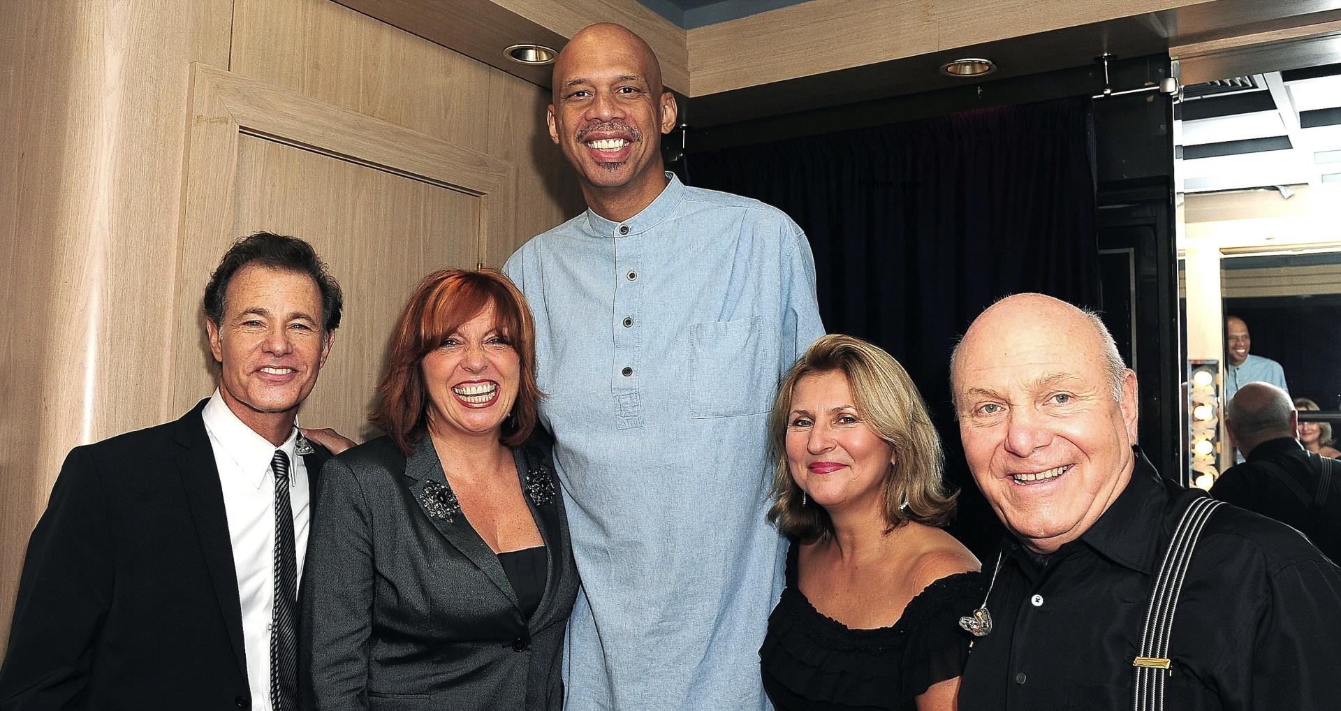 Kareem Abdul-Jabbar Shares His Love of the Manhattan Transfer, After Breaking Hip on His Way to Salute Group at Final Show
