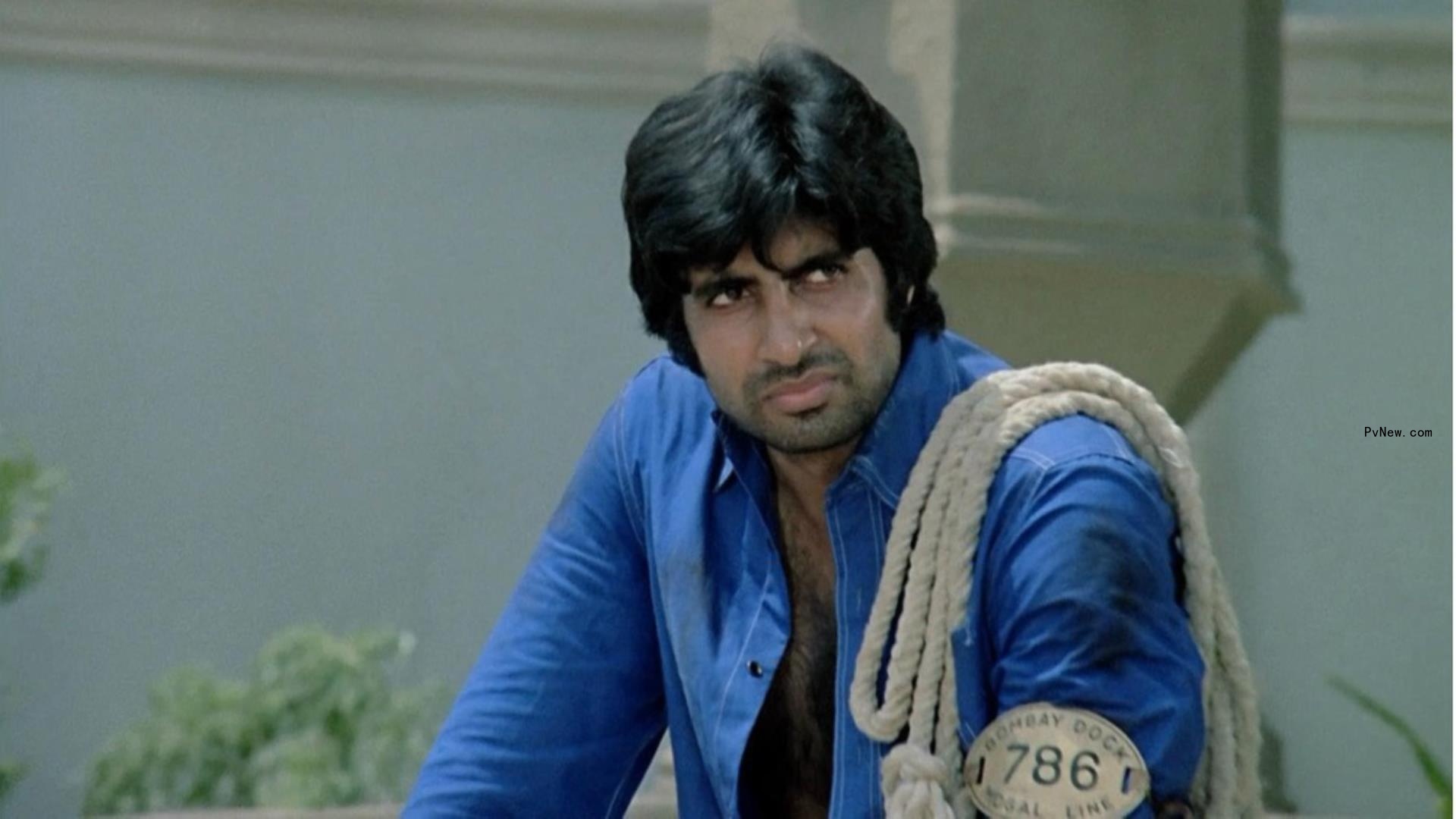Amitabh Bachchan Retrospective Set at France’s 3 Co<i></i>ntinents Festival