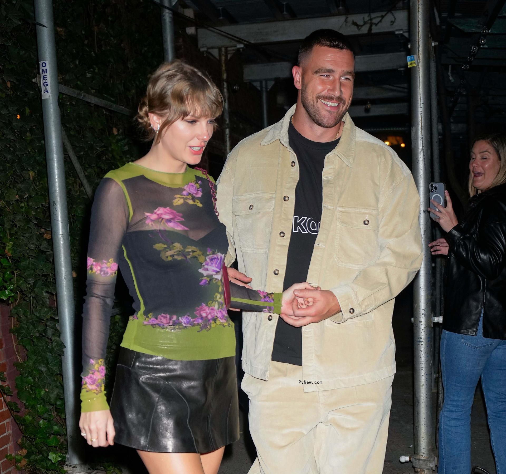 Taylor Swift and Travis Kelce.
