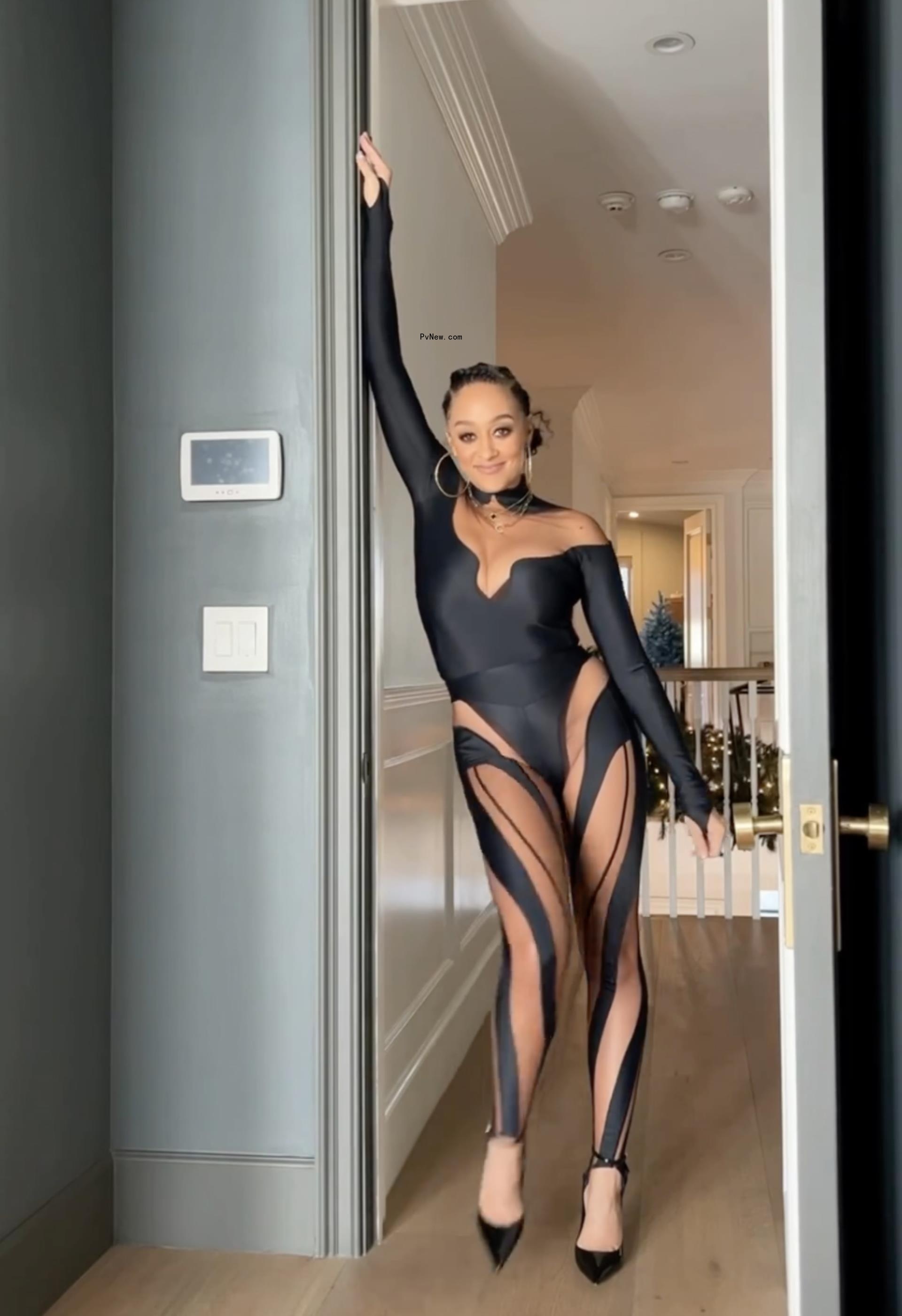 Tia Mowry