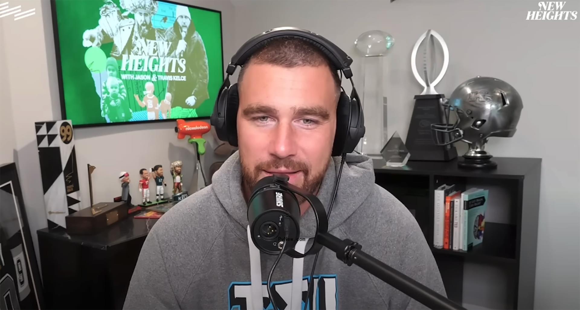 Travis Kelce talking on his podcast.