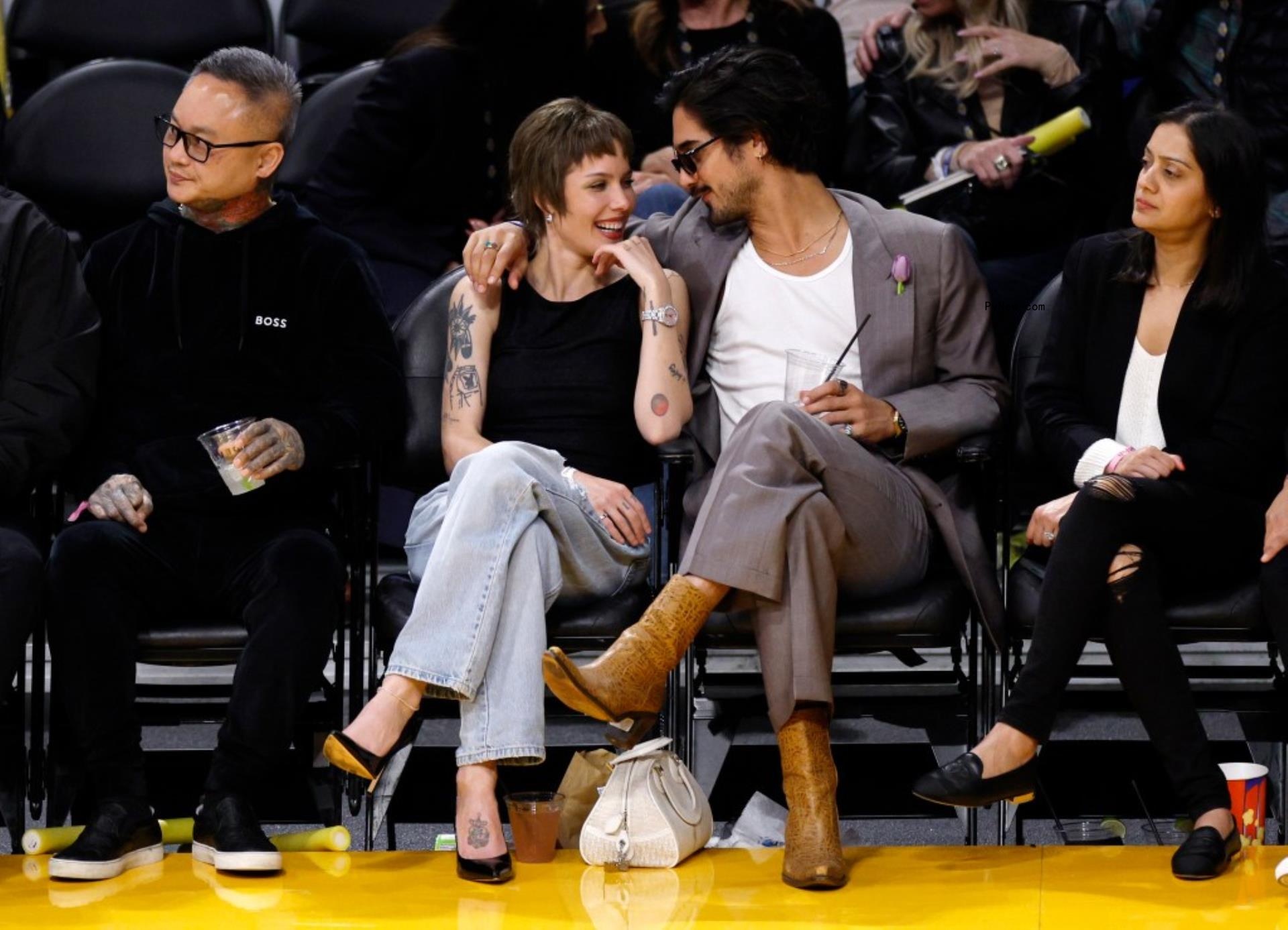 Halsey and Avan Jogia at LA Lakers game