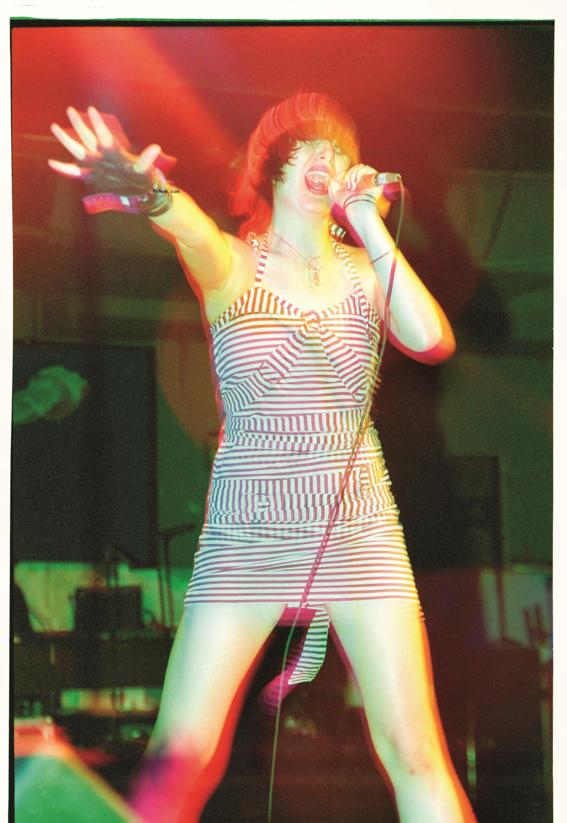 The Strokes, Amy Winehouse, Killers, More Get Star Treatment in Piper Ferguson’s ‘Indie/Seen’ Photo Book