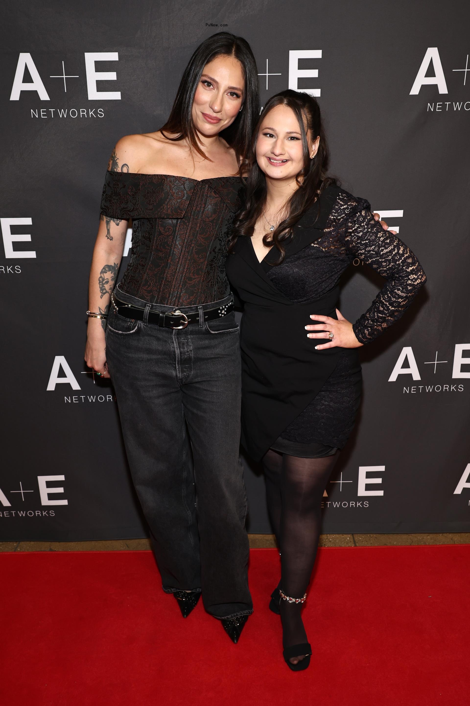 Tefi Estefania Pessoa and Gypsy Rose Blanchard on the red carpet.