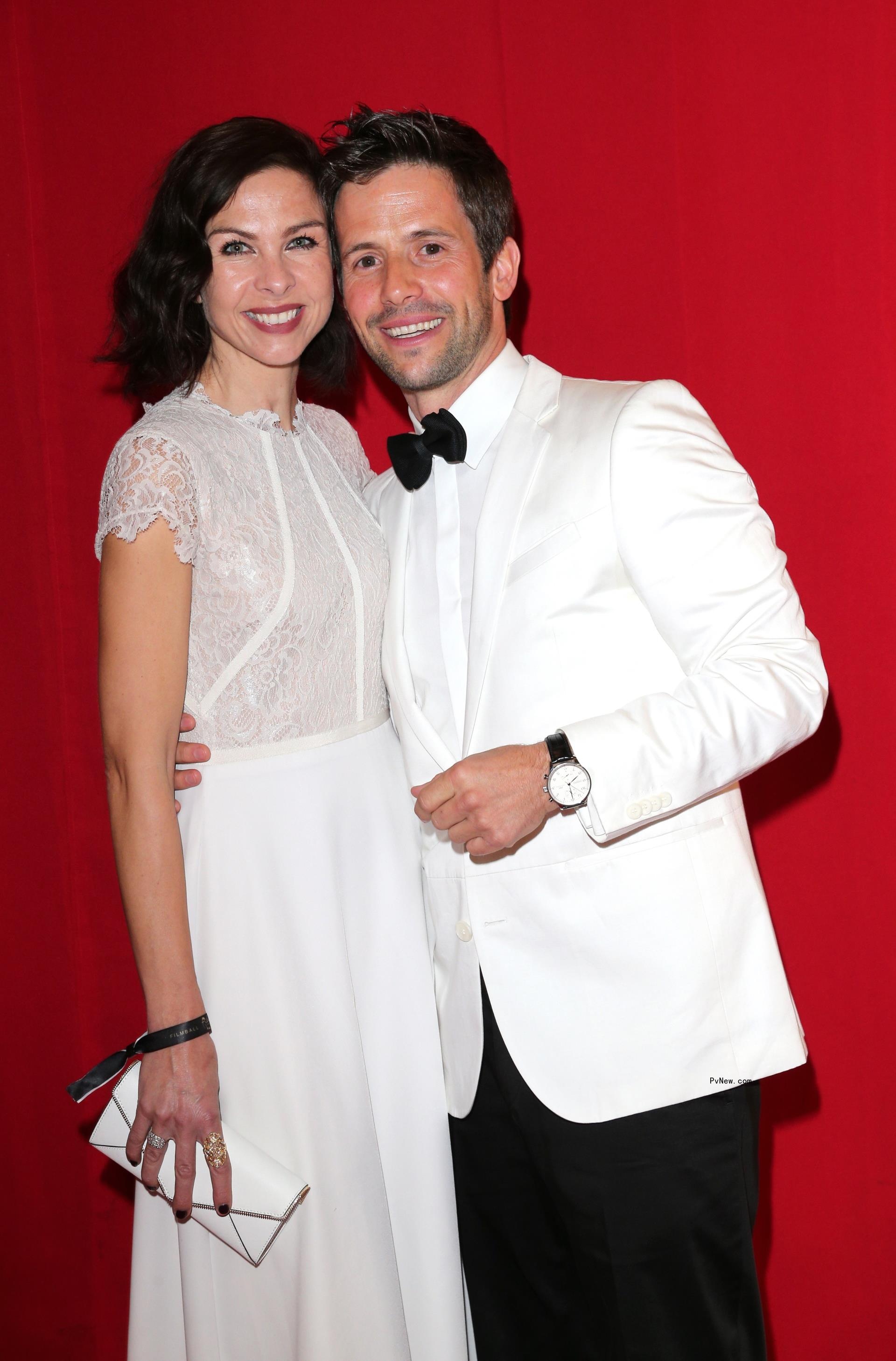 Jessica Klepser and Christian Oliver.