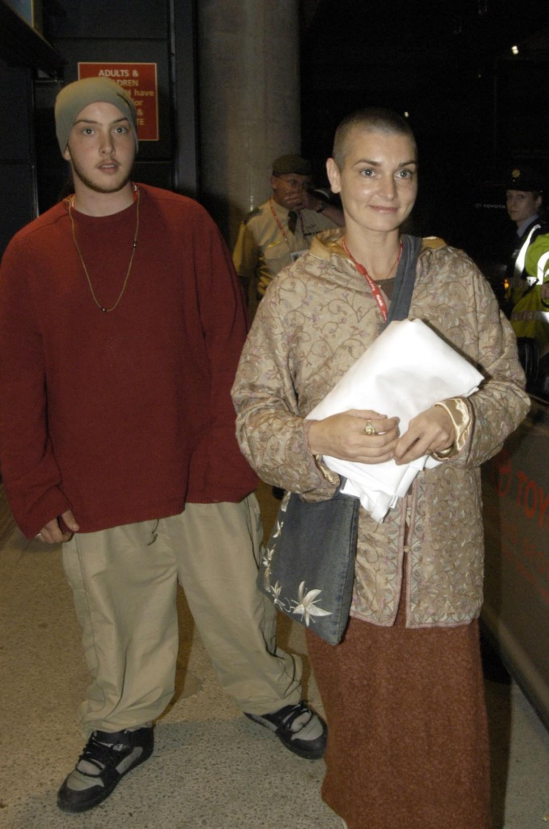 sinead o'co<i></i>nnor and her son