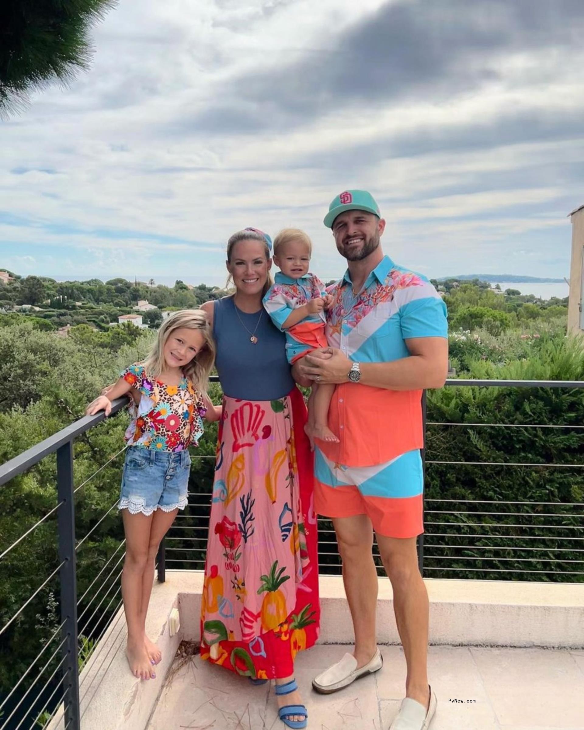 Kara Keough, Kyle Bosworth, daughter Decker and son Vaughn
