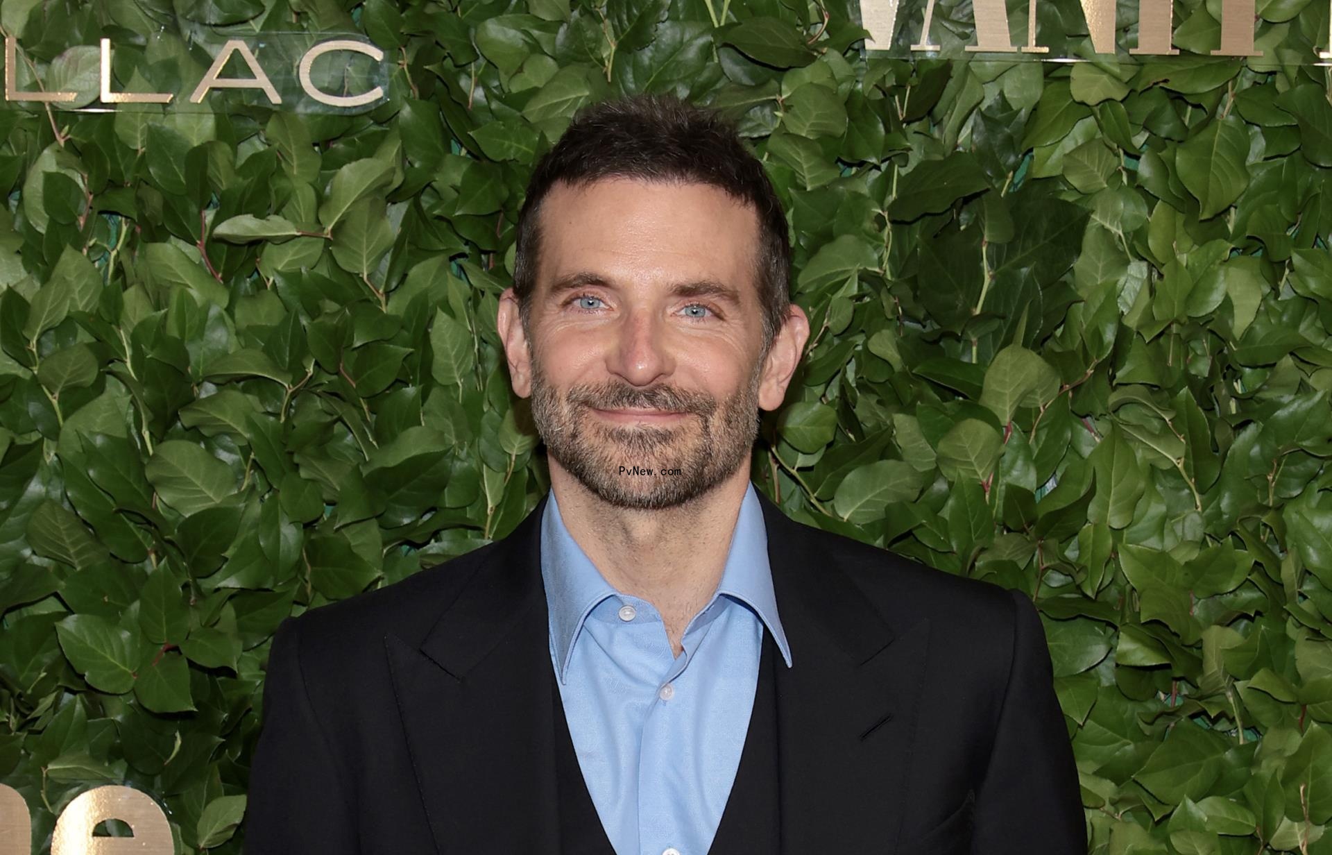 Bradley Cooper Offered Howard Stern a Major ‘Star Is Born’ Role, Wants an Eagles Super Bowl Victory Over ‘Maestro’ Oscar Wins: ‘I’m Sick. I’m Not Lying’